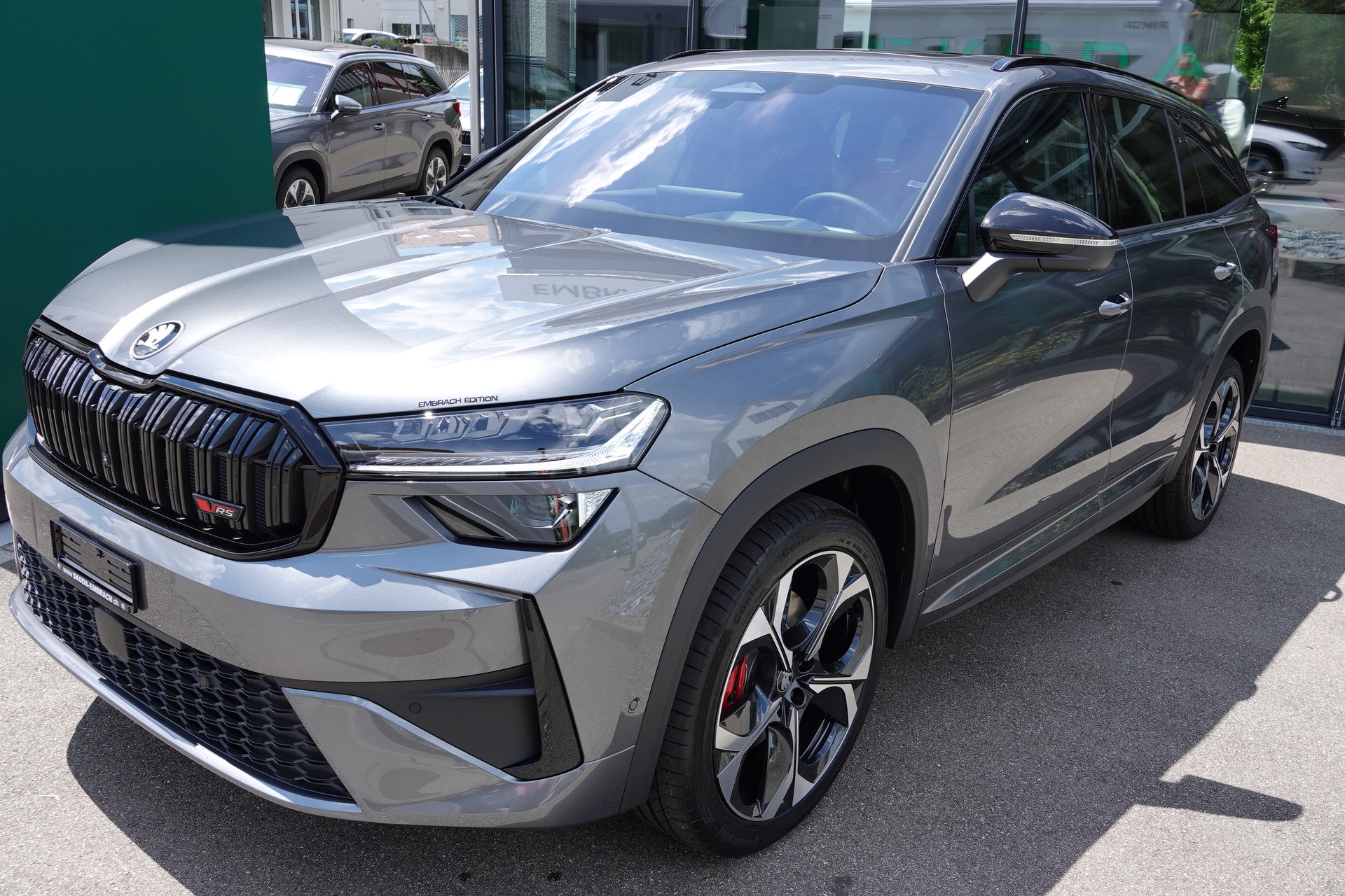 SKODA Kodiaq 2.0 TSI RS-showroom-element-2