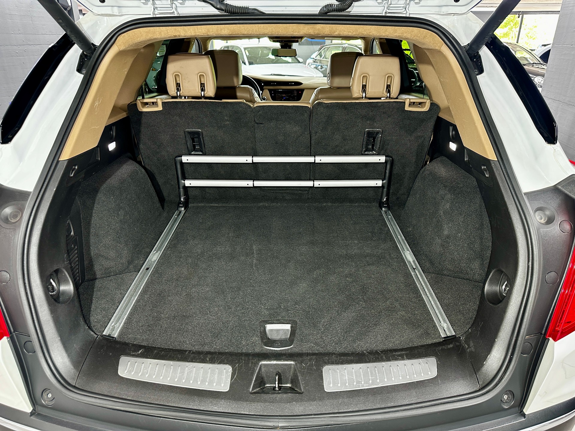 CADILLAC XT5 Crossover 3.6 Platinum Automatic-image-30