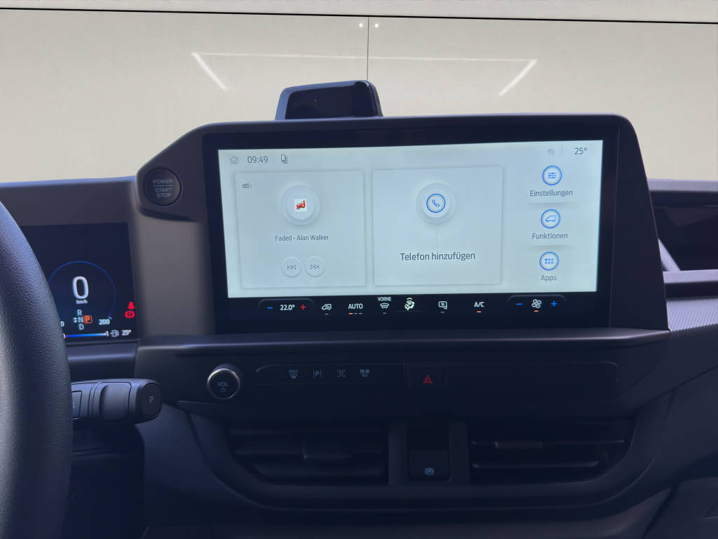 FORD Transit Custom Van 320 L1 2.5 PHEV-image-14