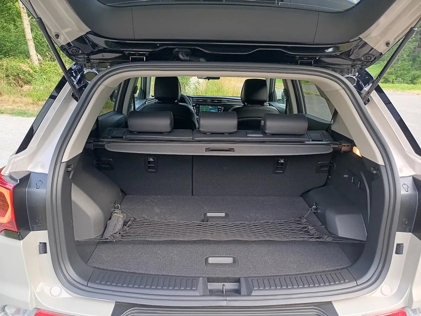 KGM-SsangYong Korando 1.5 T GDI Steel 4WD Automat-image-12