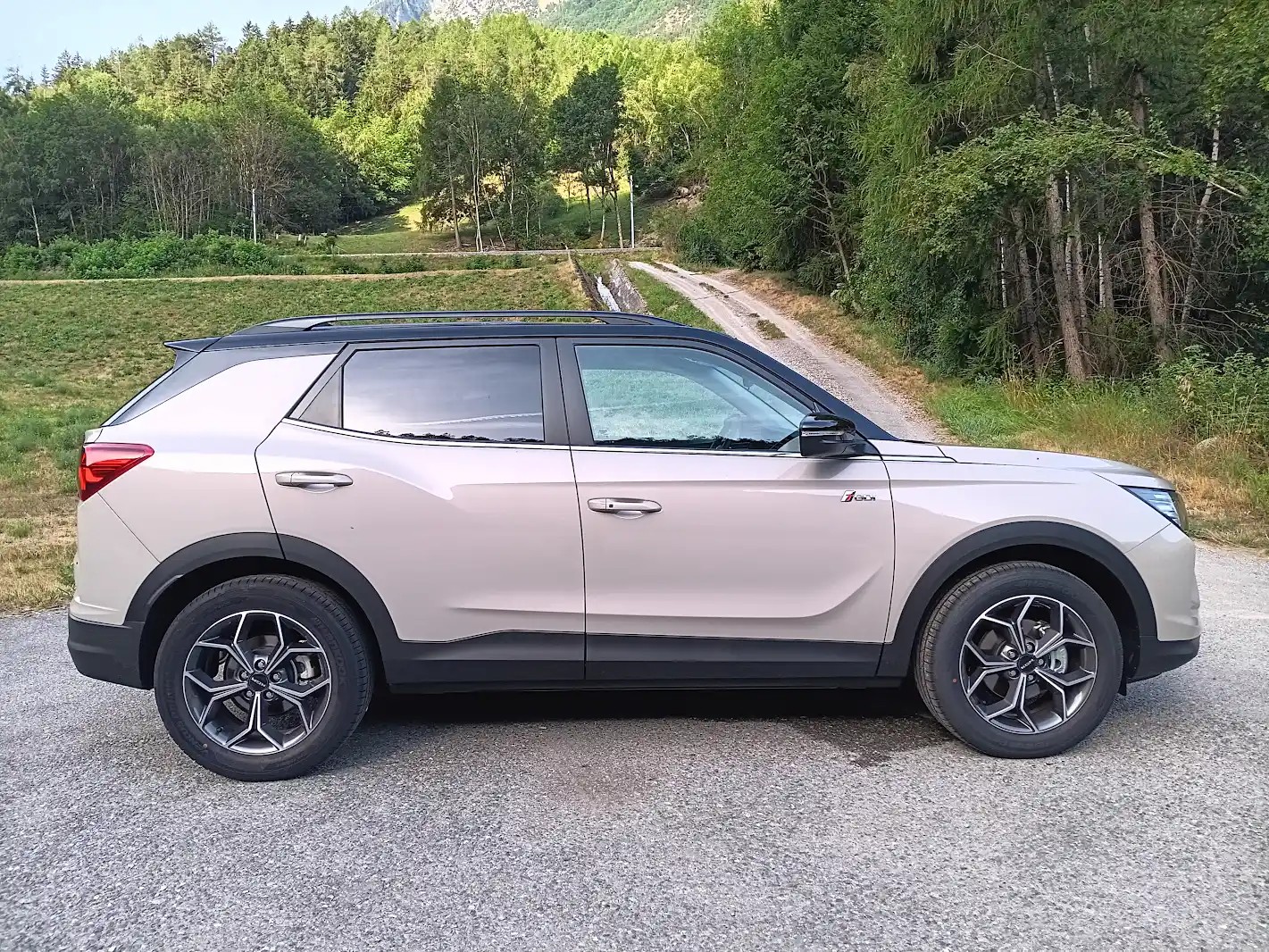 KGM-SsangYong Korando 1.5 T GDI Steel 4WD Automat-image-4