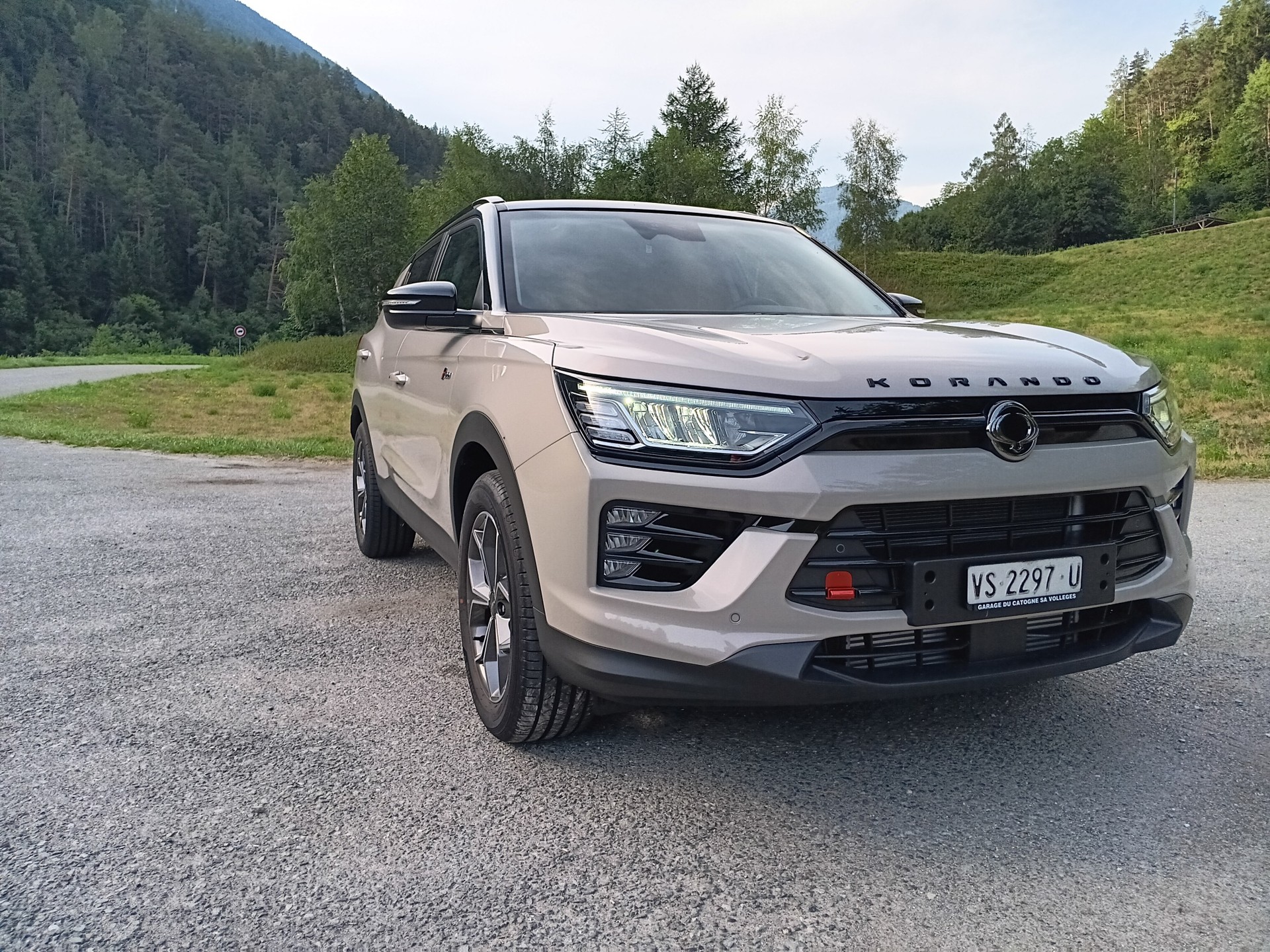 KGM-SsangYong Korando 1.5 T GDI Steel 4WD Automat-showroom-element-1
