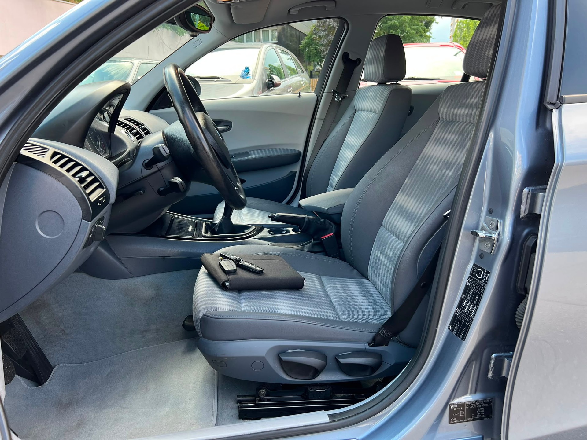 BMW 118d-image-7
