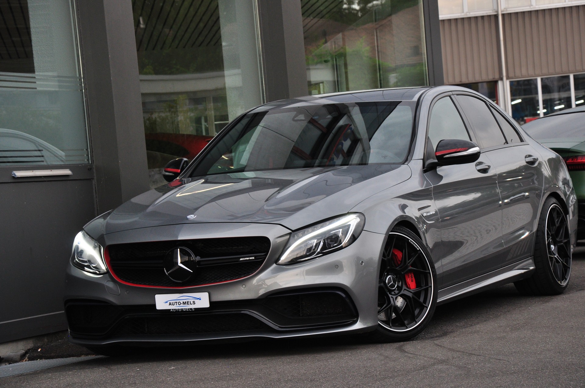 MERCEDES-BENZ C 63 S AMG Edition 1 Speedshift-showroom-element-3