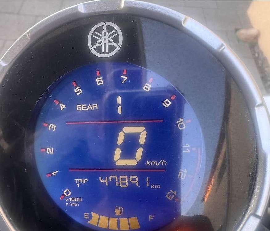 YAMAHA XSR 125-image-1