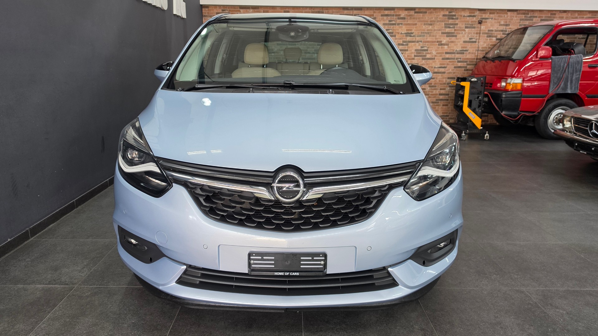 OPEL Zafira 1.6i 16V Turbo Excellence-image-13