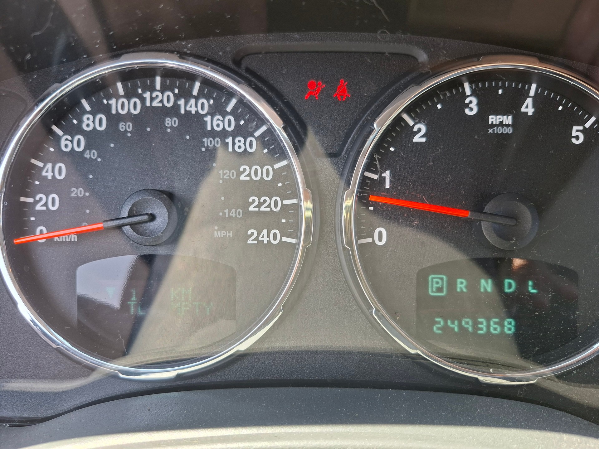 JEEP Cherokee 3.7 V6 Limited Automatic-image-13