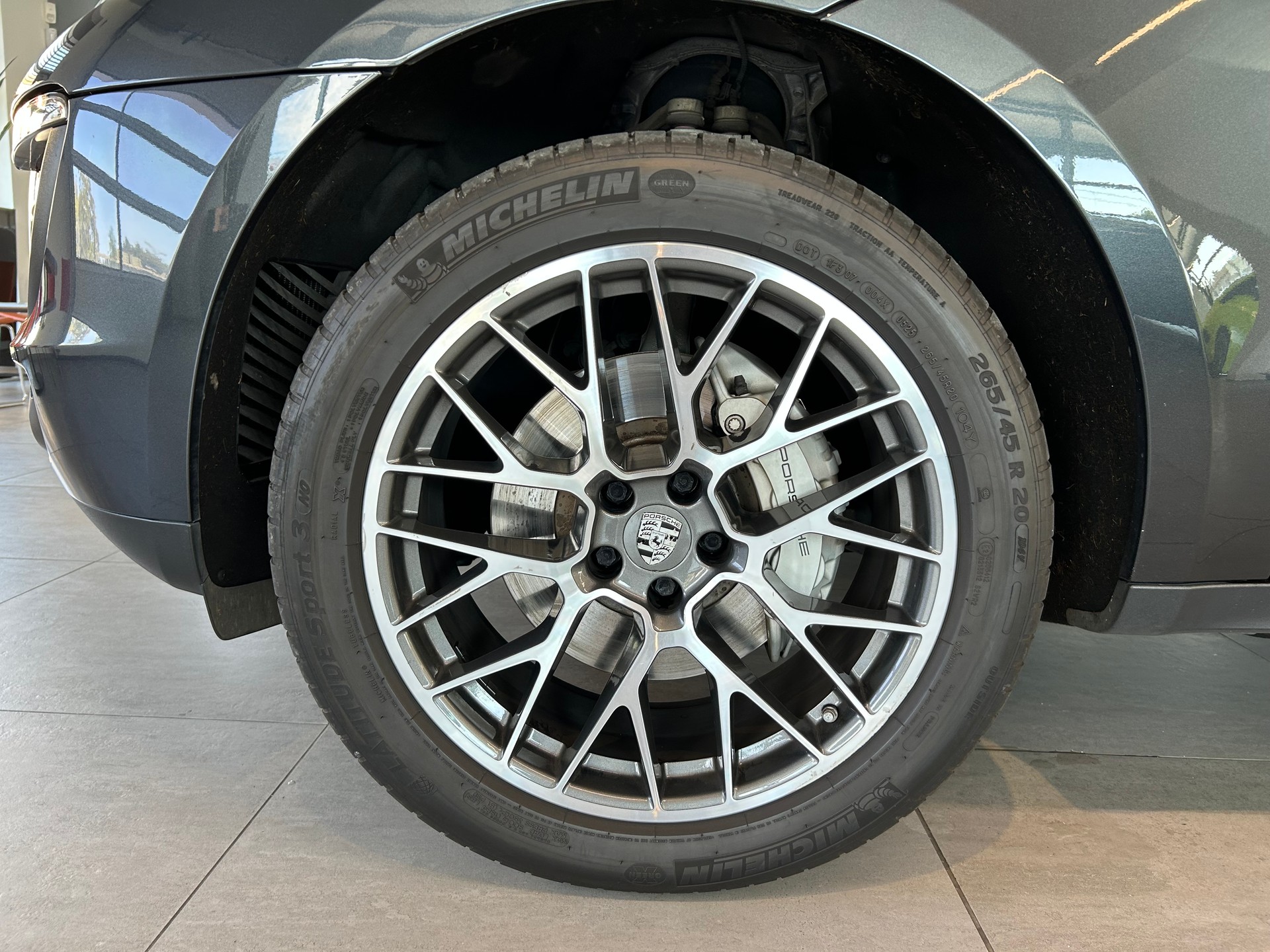 PORSCHE Macan S PDK-image-10