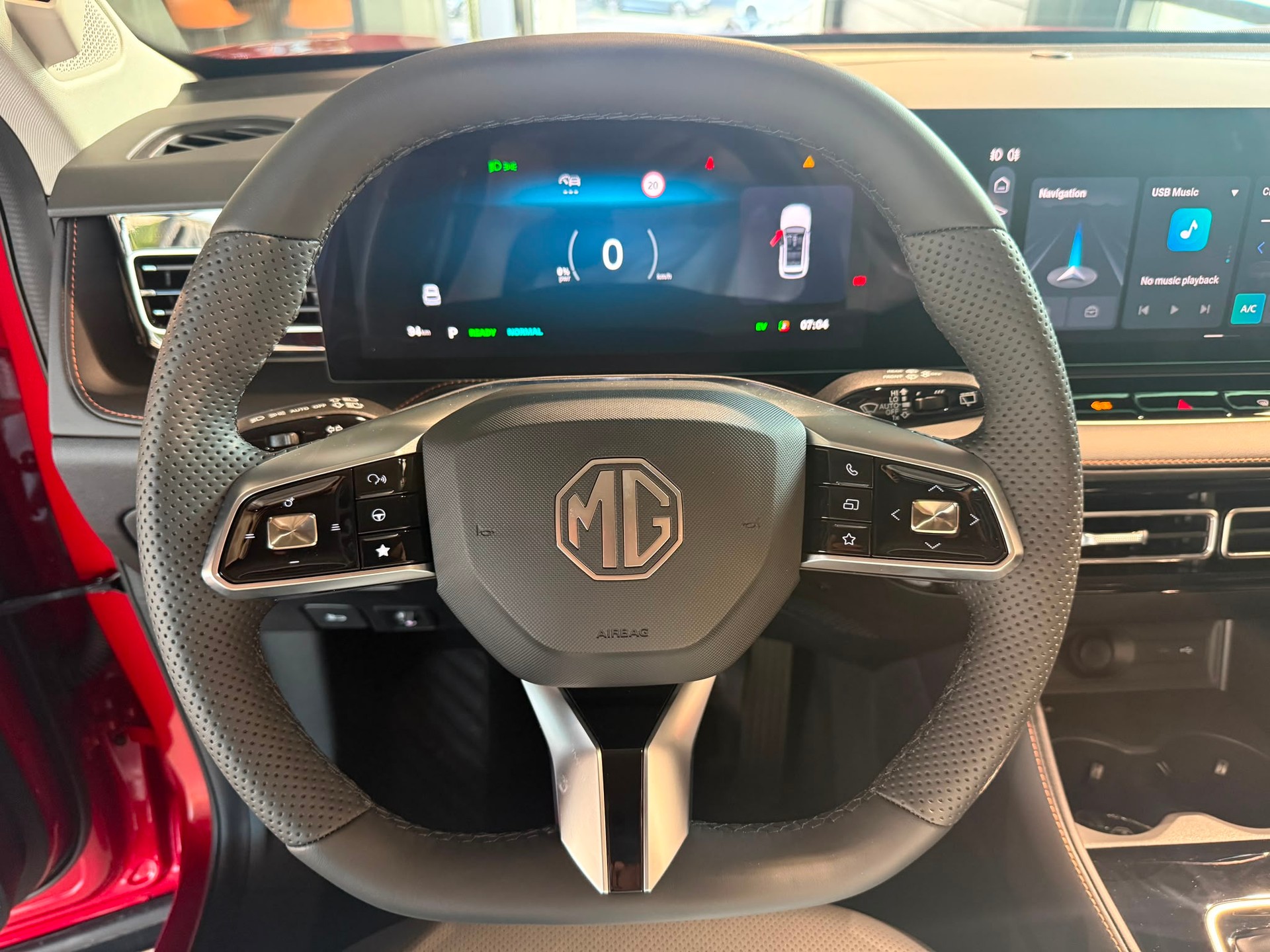 MG HS 1.5 T HEV Luxury-image-14