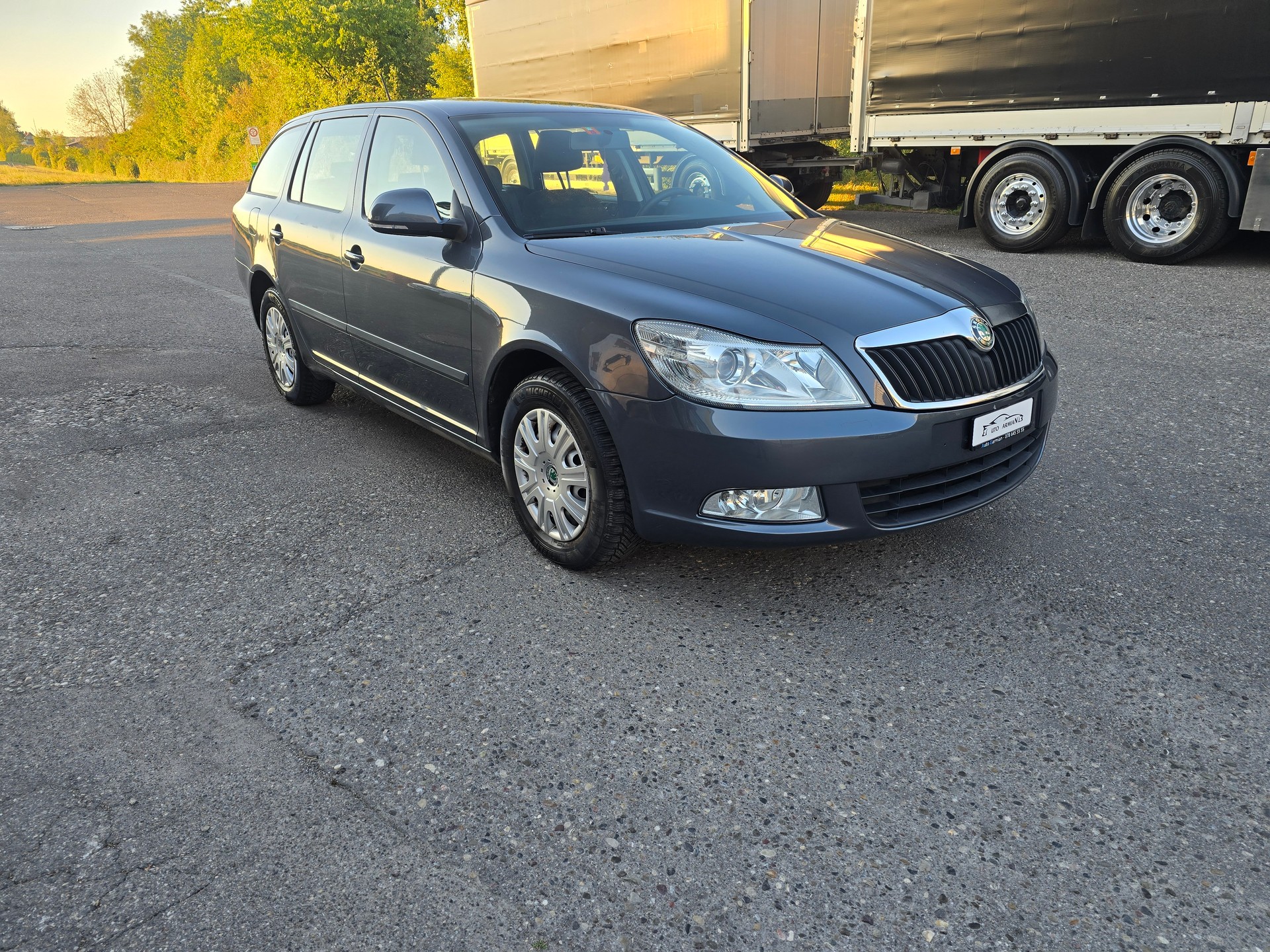 SKODA Octavia Combi 1.6 TDI Clever DSG-showroom-element-1