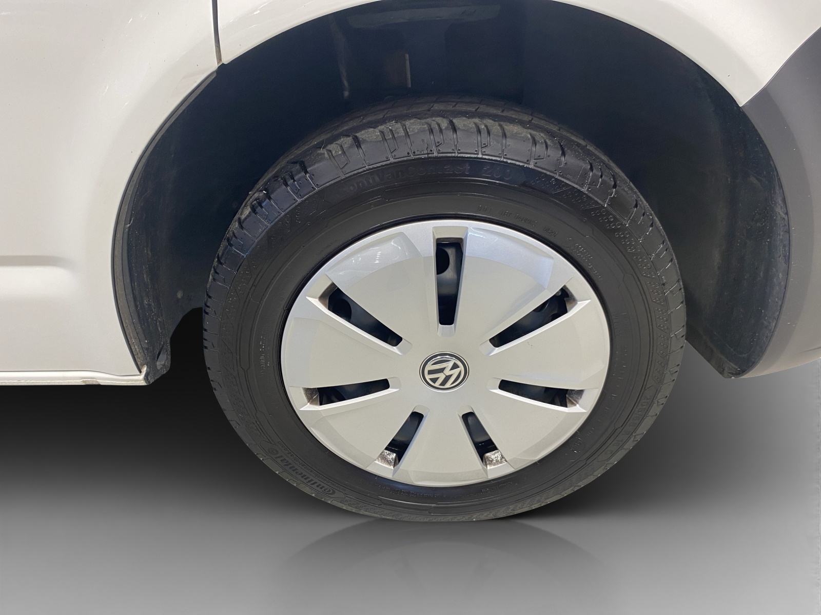 VW T6.1 2.0 TDI DSG-image-14