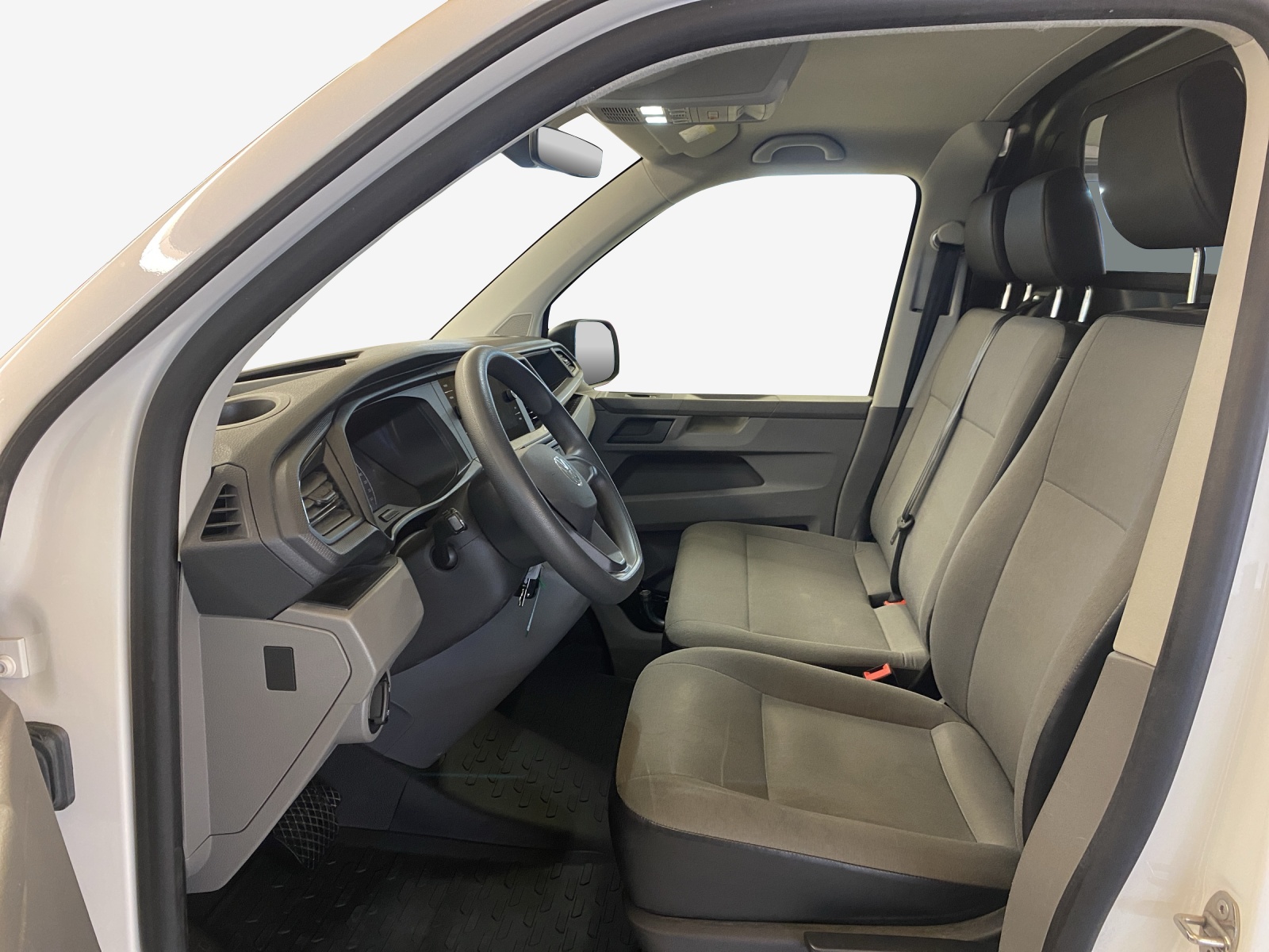 VW T6.1 2.0 TDI DSG-image-7