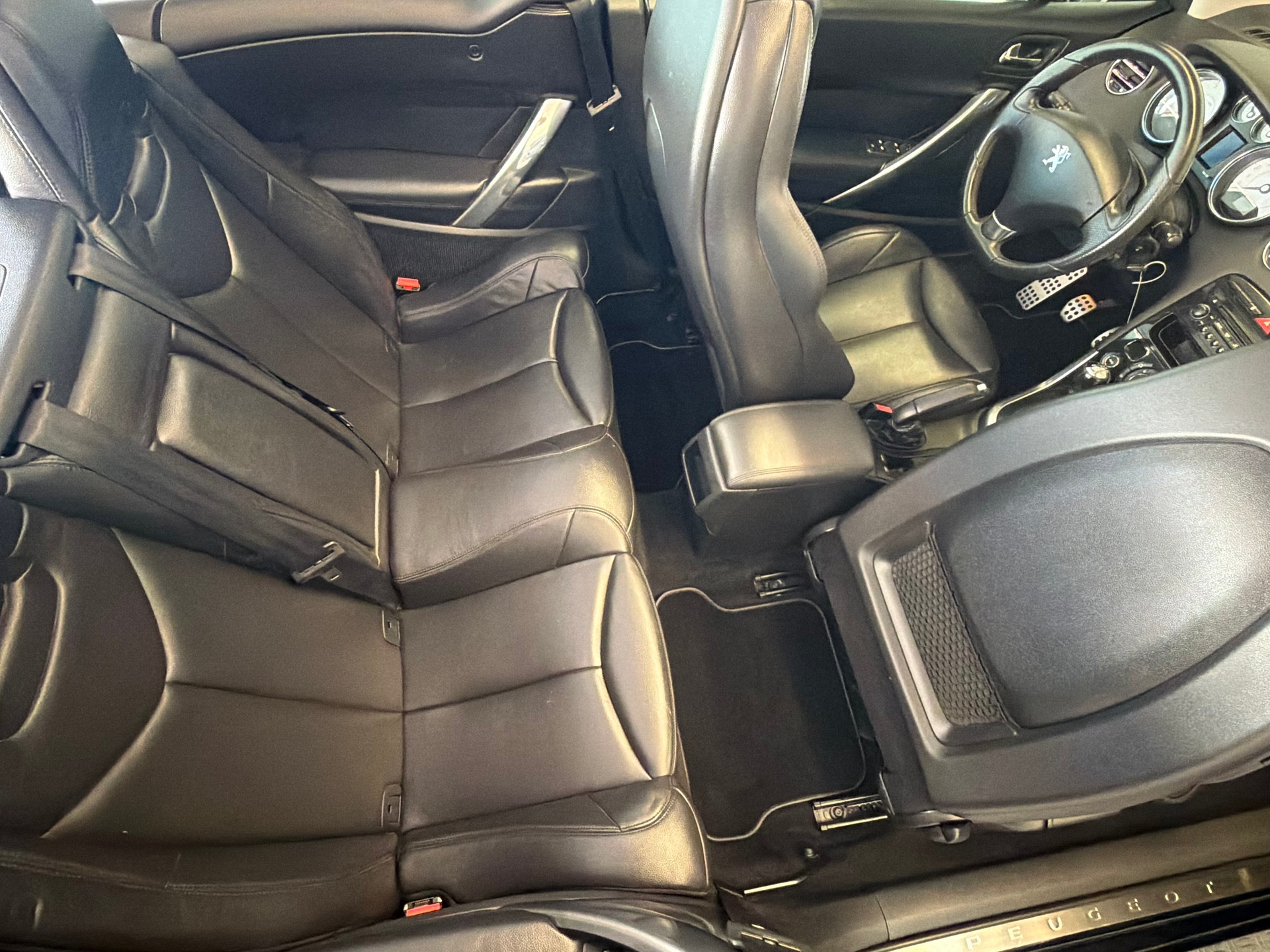 PEUGEOT 308 CC 1.6 16V Turbo Sport Pack-image-12