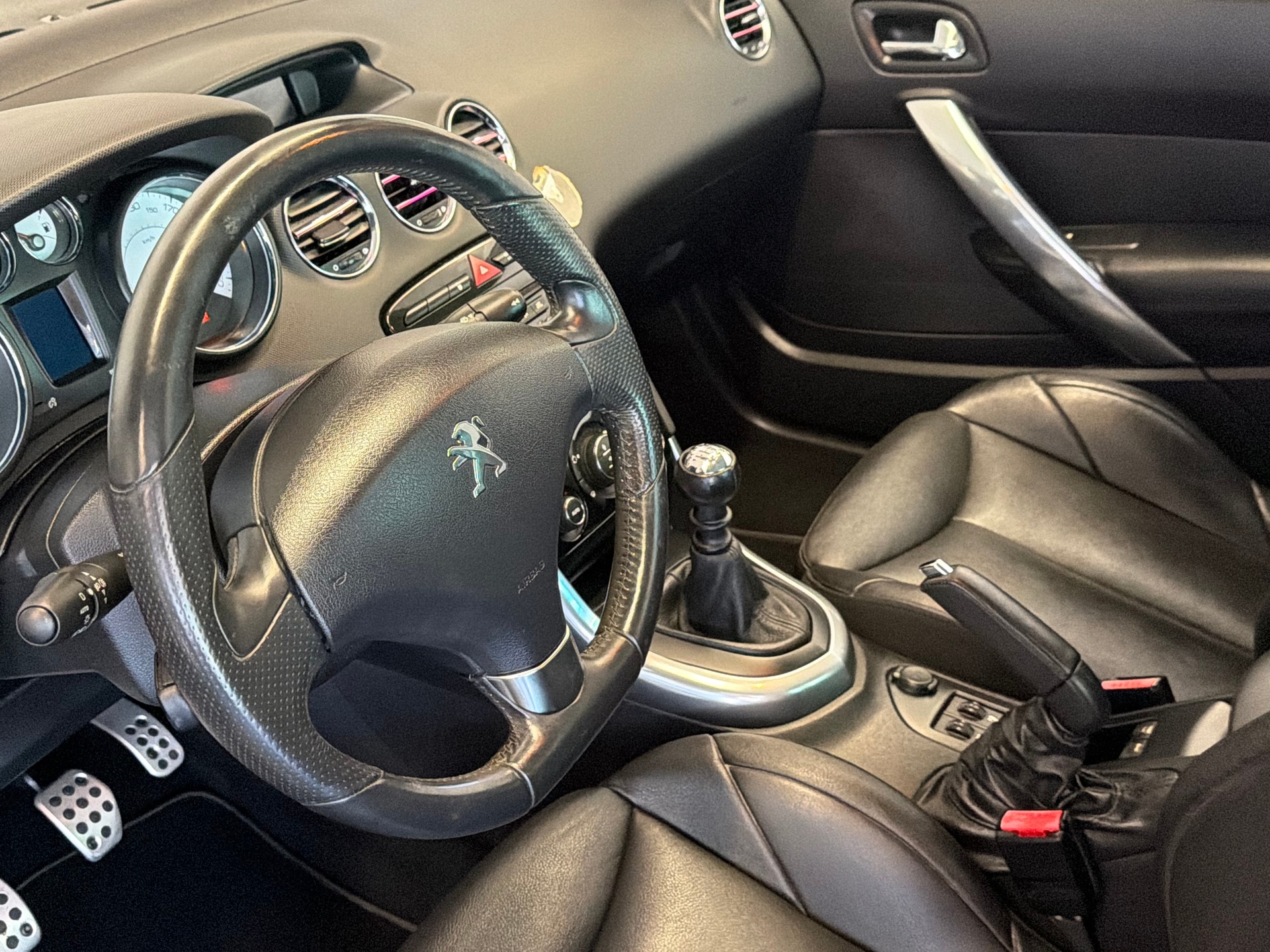 PEUGEOT 308 CC 1.6 16V Turbo Sport Pack-image-10