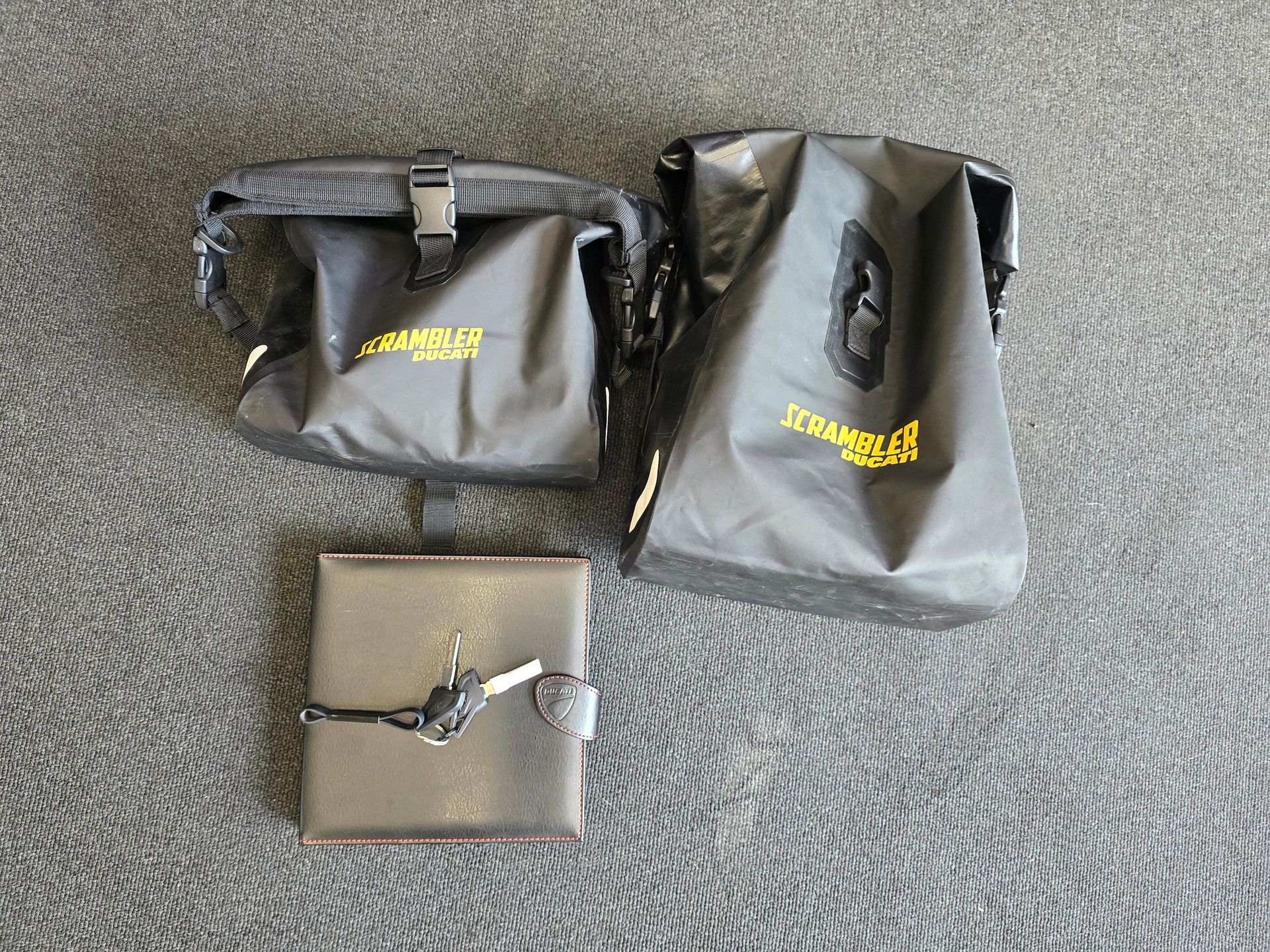 DUCATI Scrambler 803 Nightshift (35kW)-image-7