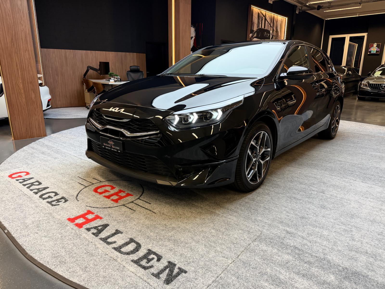 KIA Ceed 1.5 T-GDi GT-Line DCT-showroom-element-3
