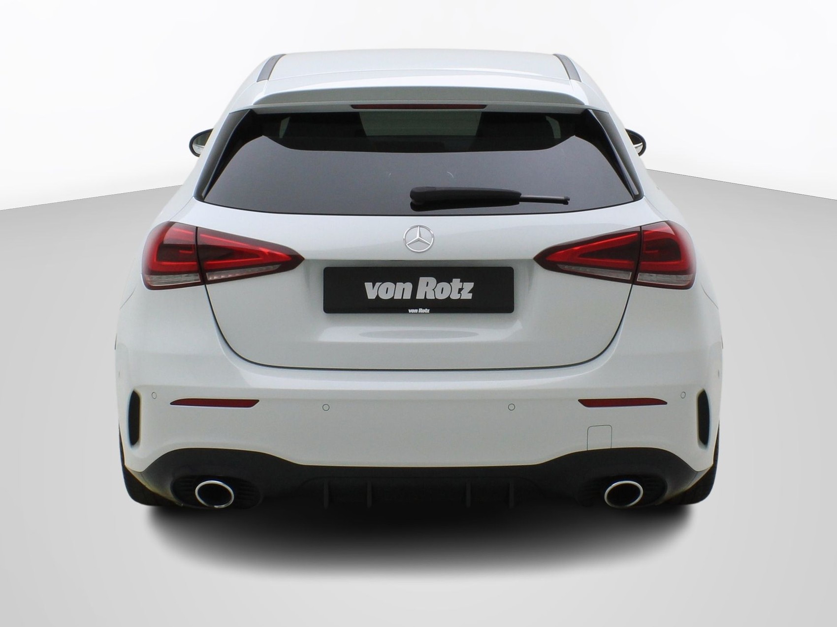 MERCEDES-BENZ A-Klasse A 35 AMG 4matic-showroom-element-3