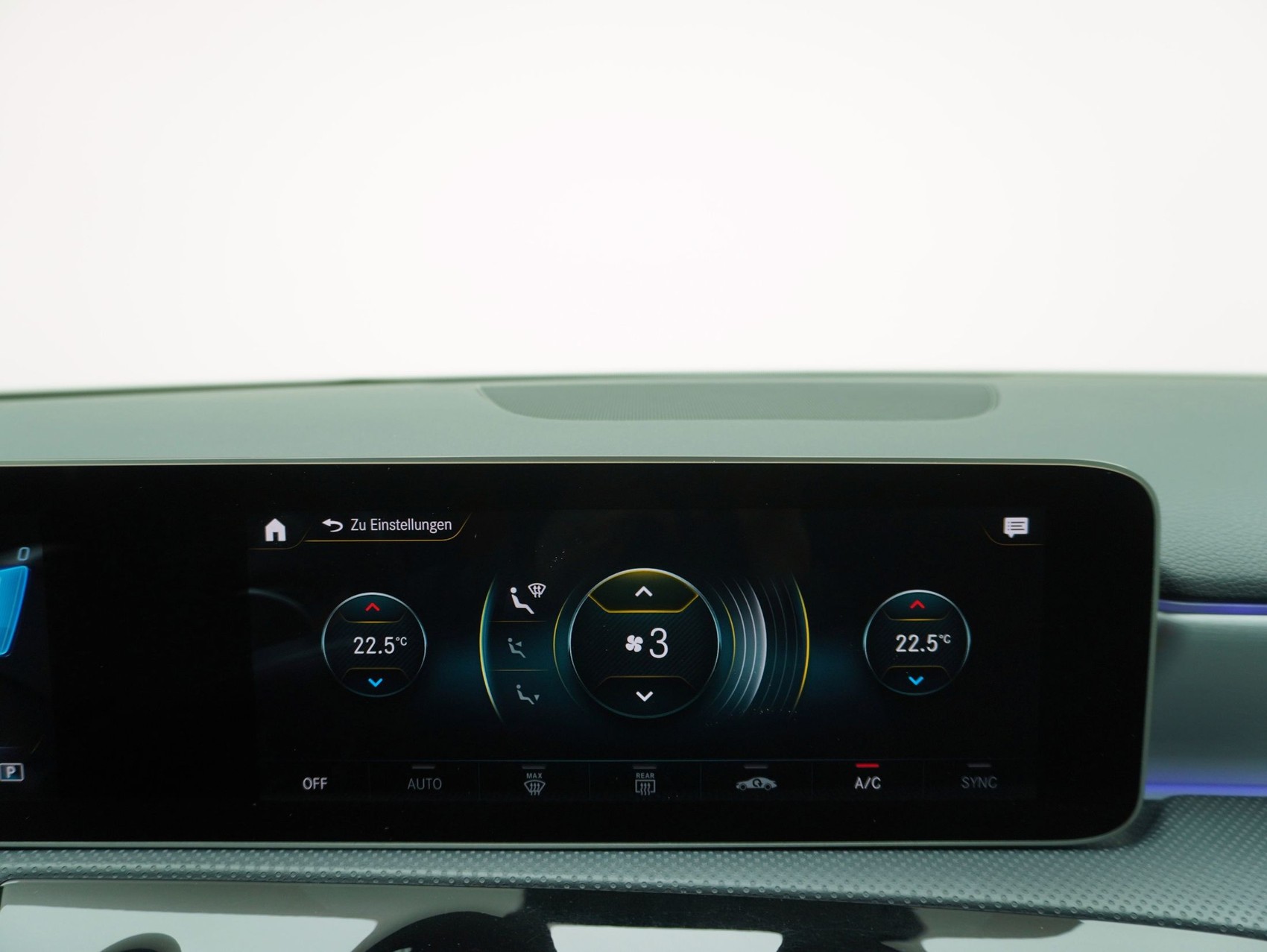 MERCEDES-BENZ A-Klasse A 35 AMG 4matic-image-15