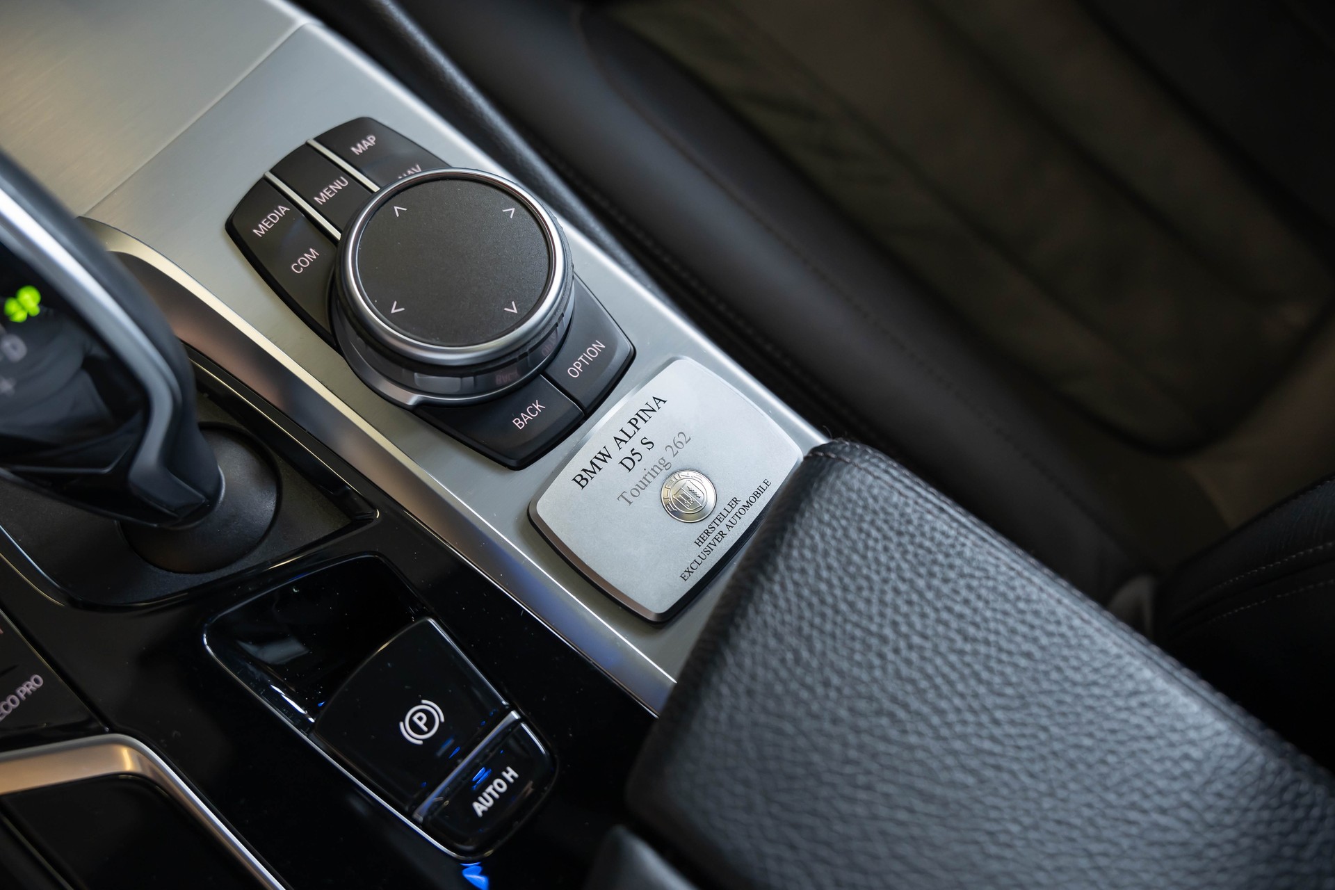 BMW-ALPINA D5 S Touring xDrive Switch-Tronic-image-40