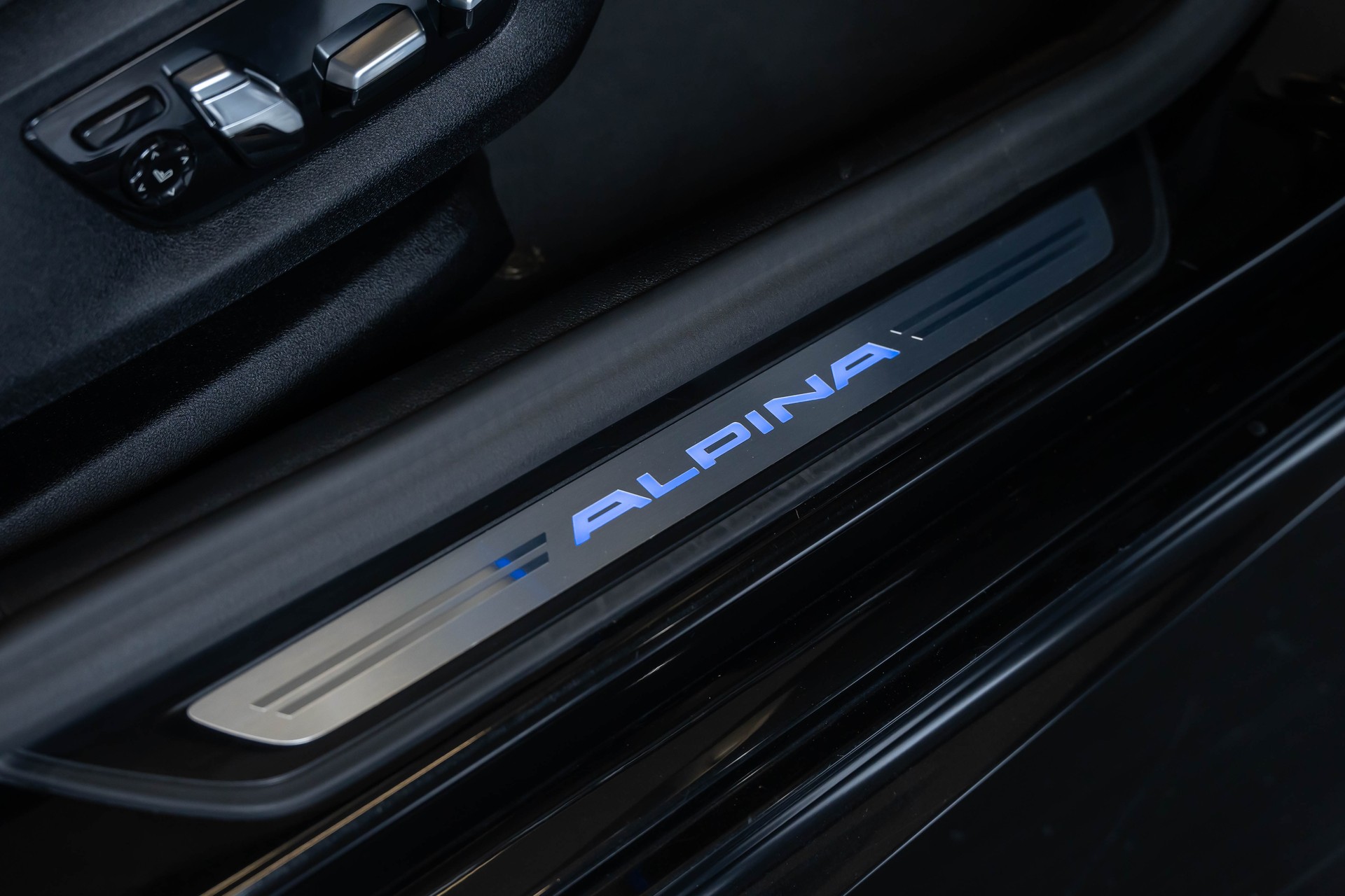 BMW-ALPINA D5 S Touring xDrive Switch-Tronic-image-33
