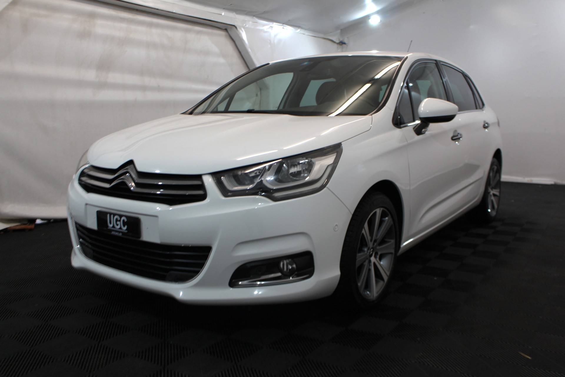 CITROEN C4 1.6 BlueHDi 120 Shine-showroom-element-2