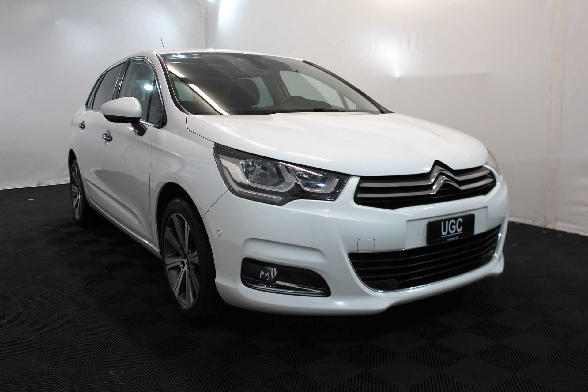 CITROEN C4 1.6 BlueHDi 120 Shine