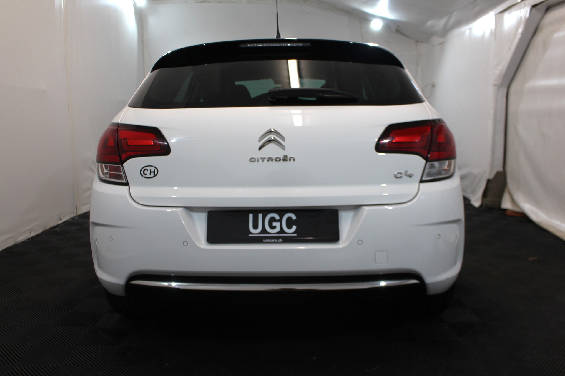 CITROEN C4 1.6 BlueHDi 120 Shine-image-4