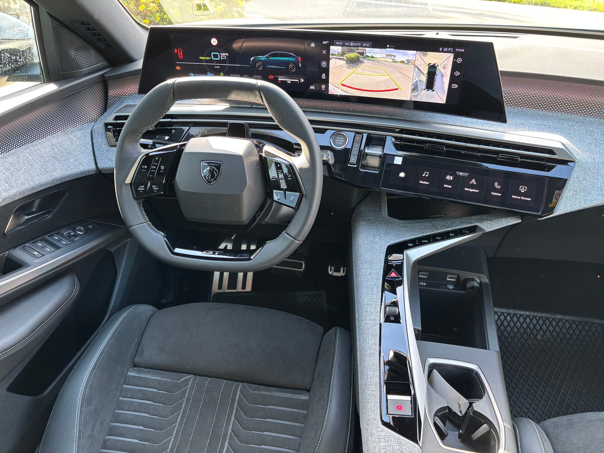 PEUGEOT 3008 225 e-DCS7 GT Exclusive-image-10