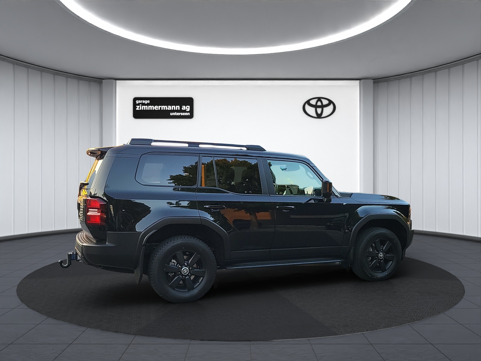 TOYOTA Land Cruiser 2.8 D Invincible 4X4-image-5