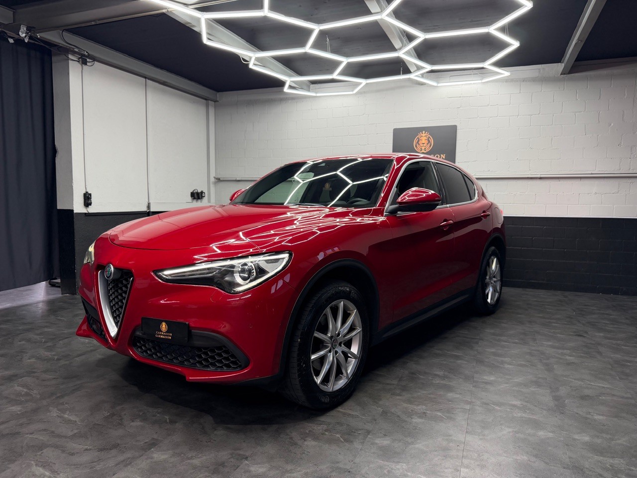 ALFA ROMEO Stelvio 2.0 Super Q4 Automatic | ACC Tempomat | Rückfahrkamera-showroom-element-2