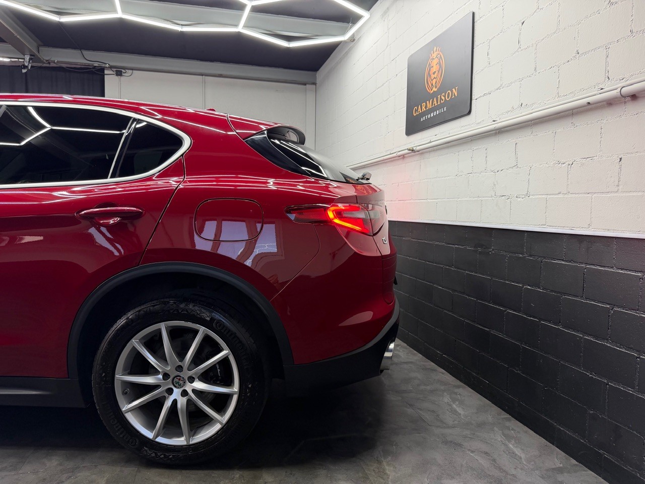 ALFA ROMEO Stelvio 2.0 Super Q4 Automatic | ACC Tempomat | Rückfahrkamera-showroom-element-3