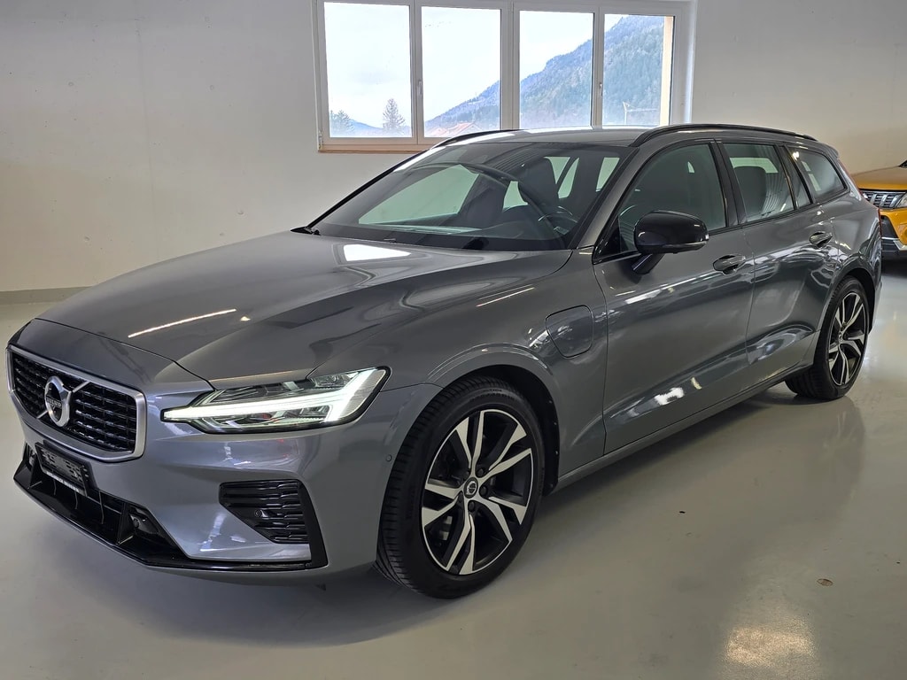 VOLVO V60 T8 eAWD Twin Engine R-Design Geartronic