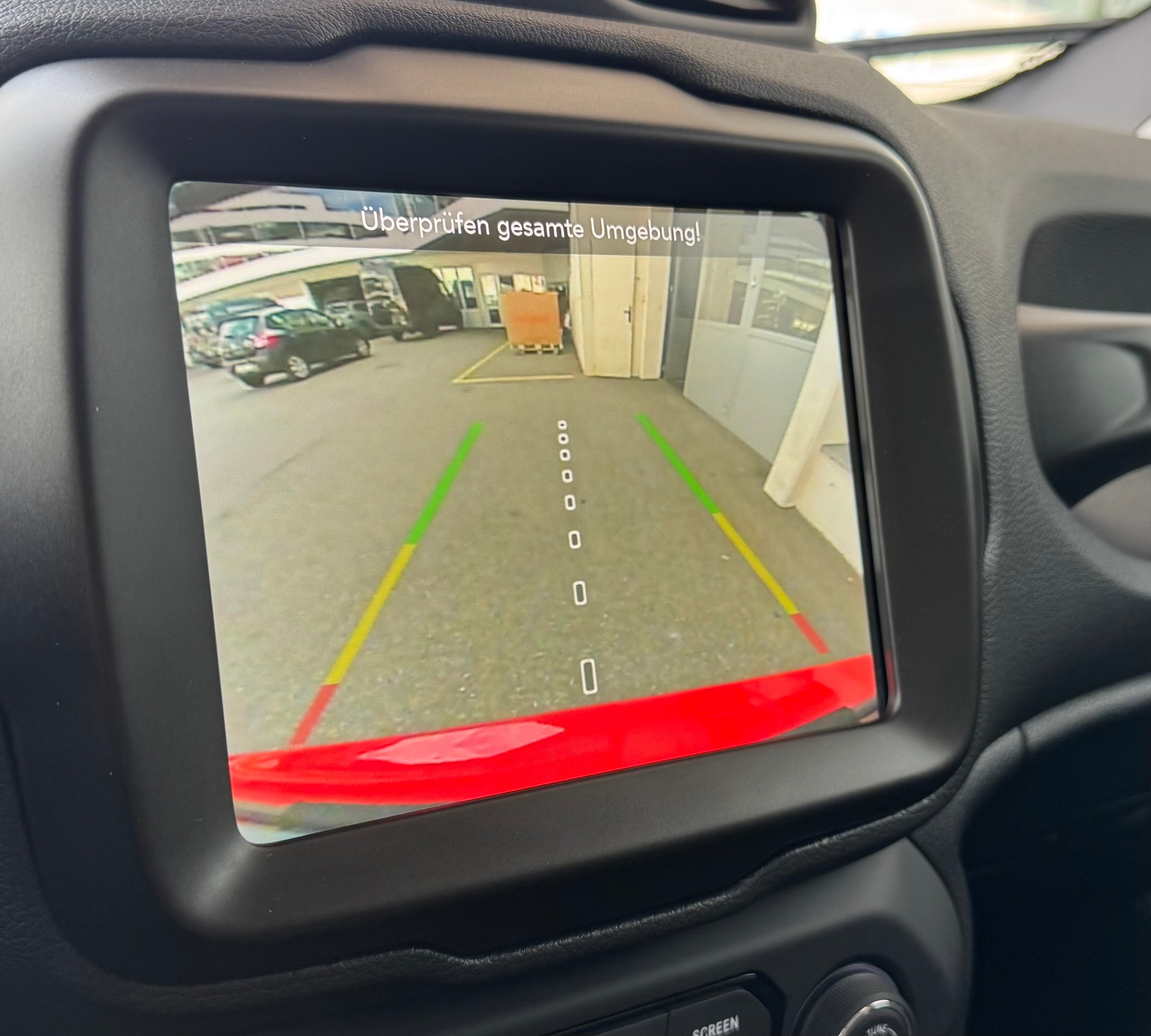 JEEP Renegade 1.5 MHEV Swiss Limited Plus-image-15