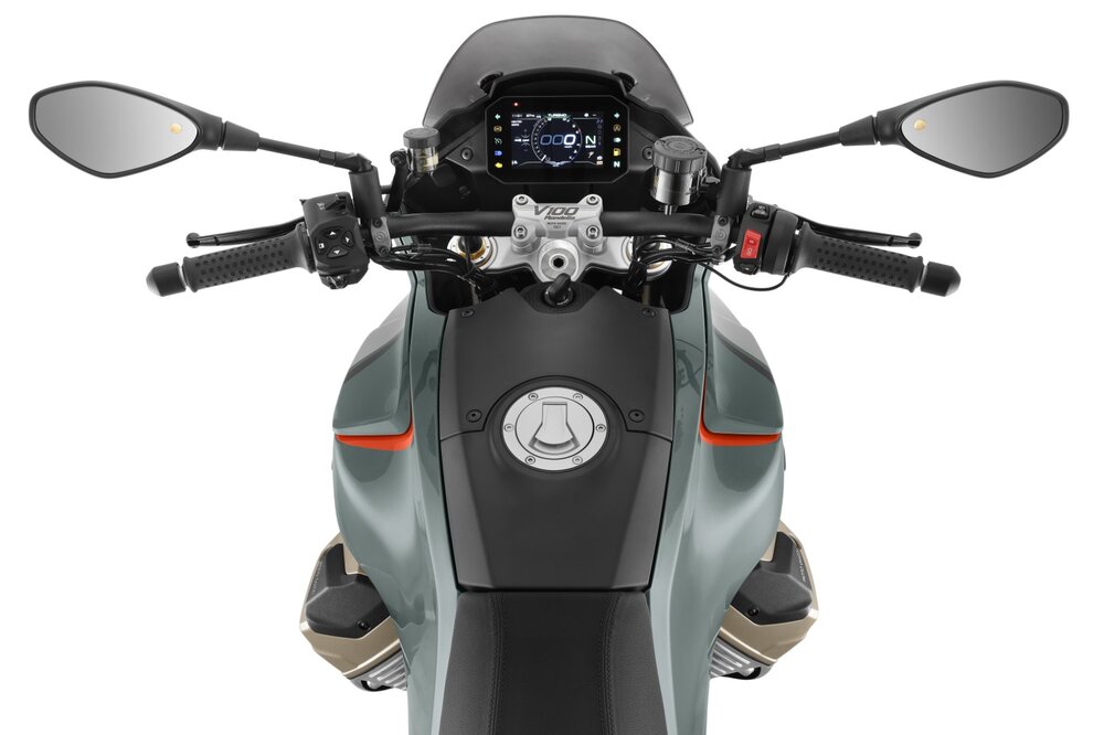 MOTO GUZZI V100 Mandello S E5+-image-1