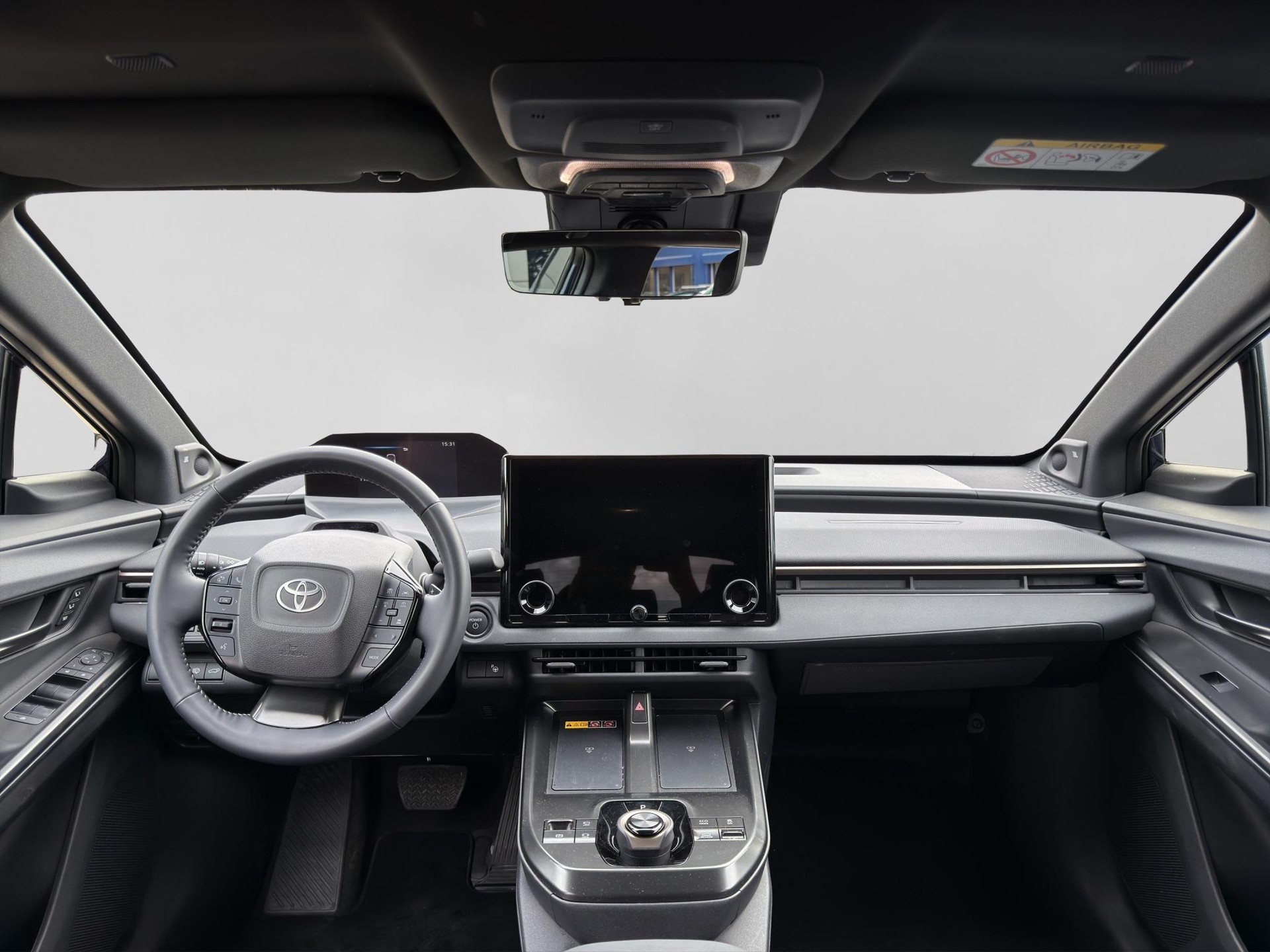 TOYOTA bZ4X Premium AWD-image-7