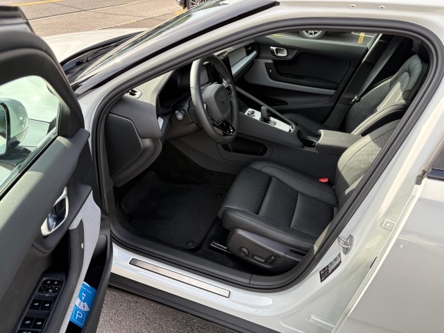 POLESTAR 2 Long Range Single Motor-image-4