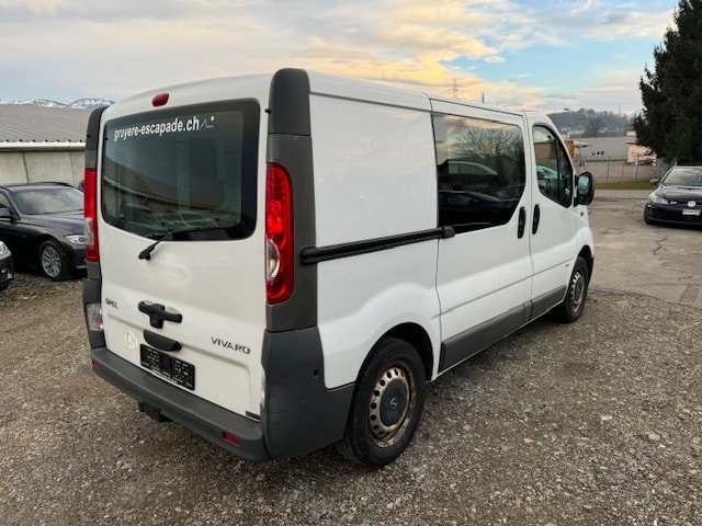 OPEL Vivaro 2.0 CDTI 2.9t L1H1-image-2