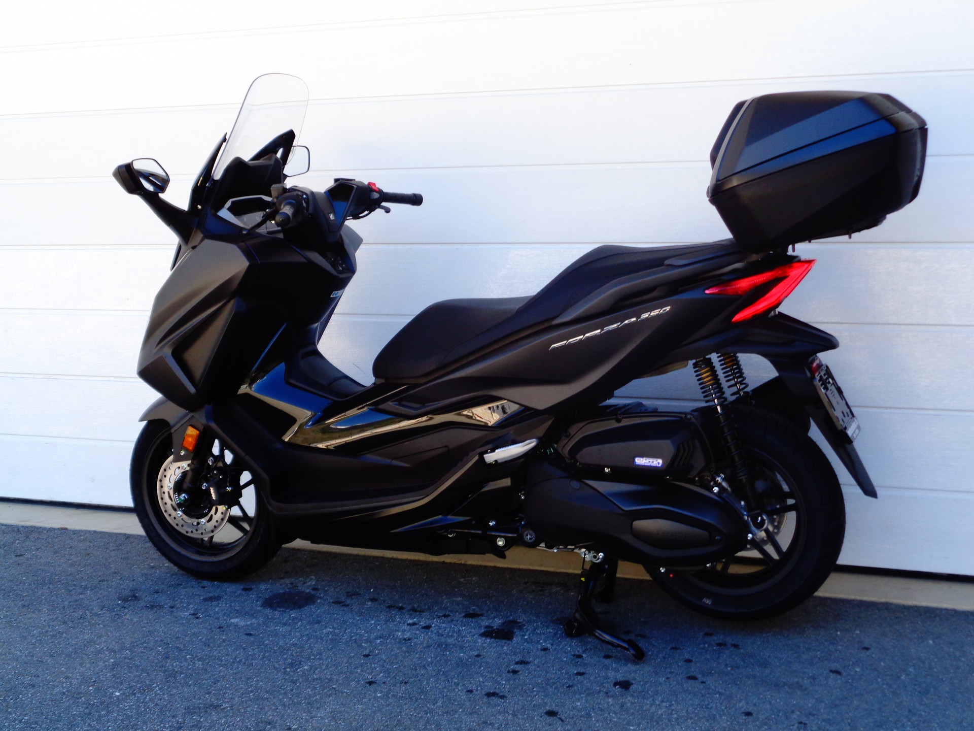 HONDA NSS 350 Smart Top Box-image-13