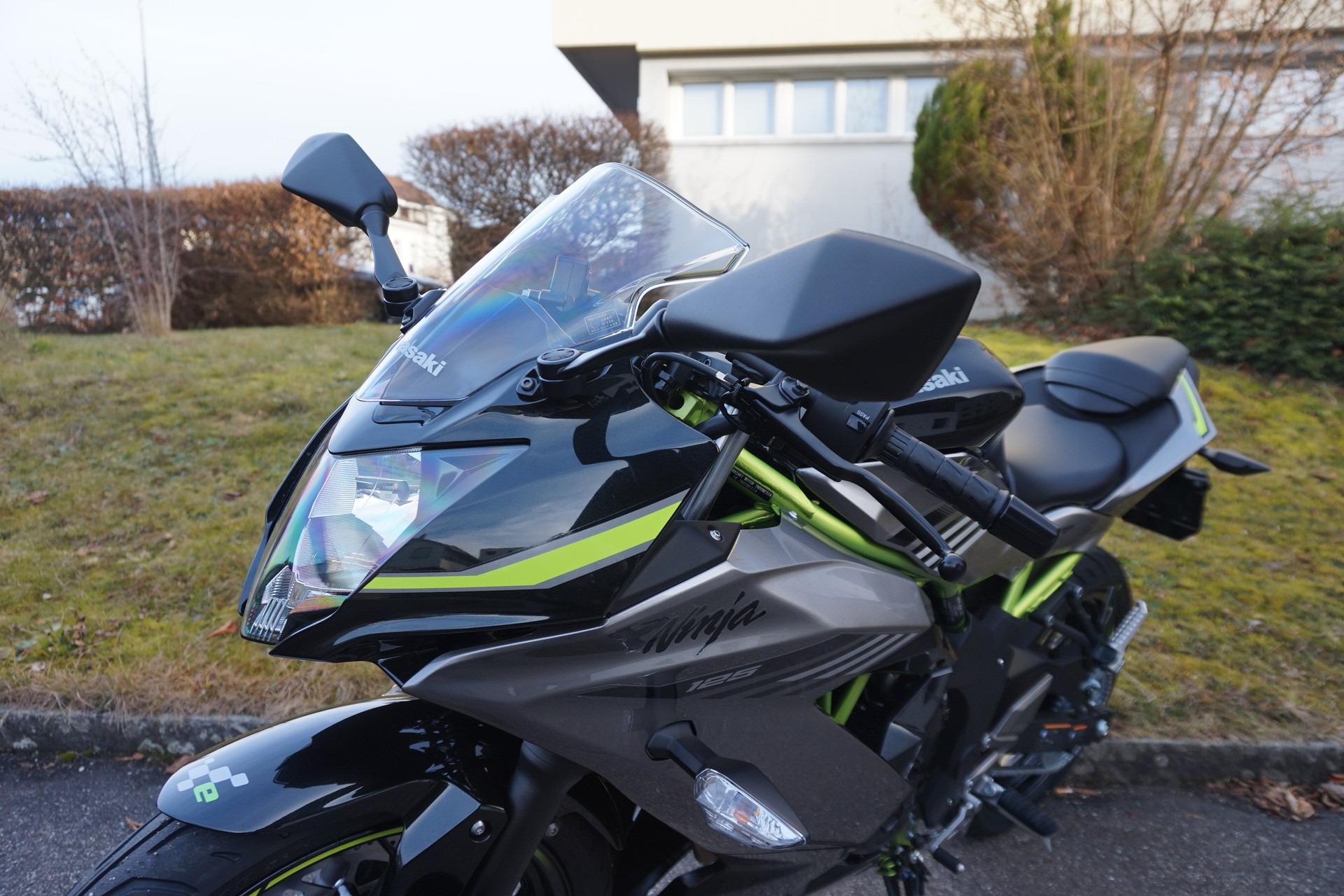 KAWASAKI Ninja 125 ABS MY26-image-4