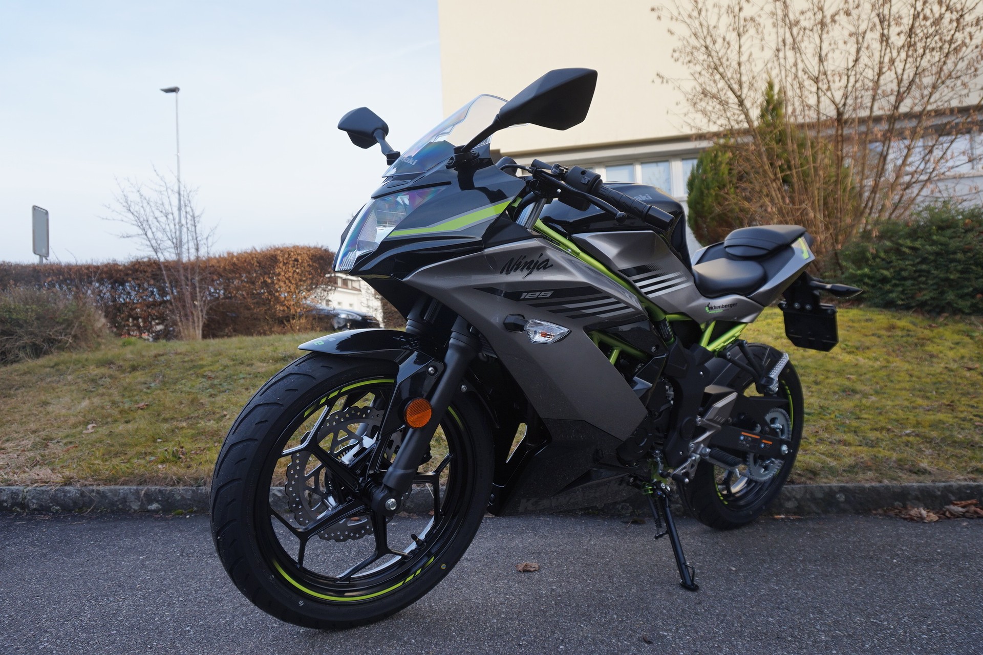 KAWASAKI Ninja 125 ABS MY26-image-6