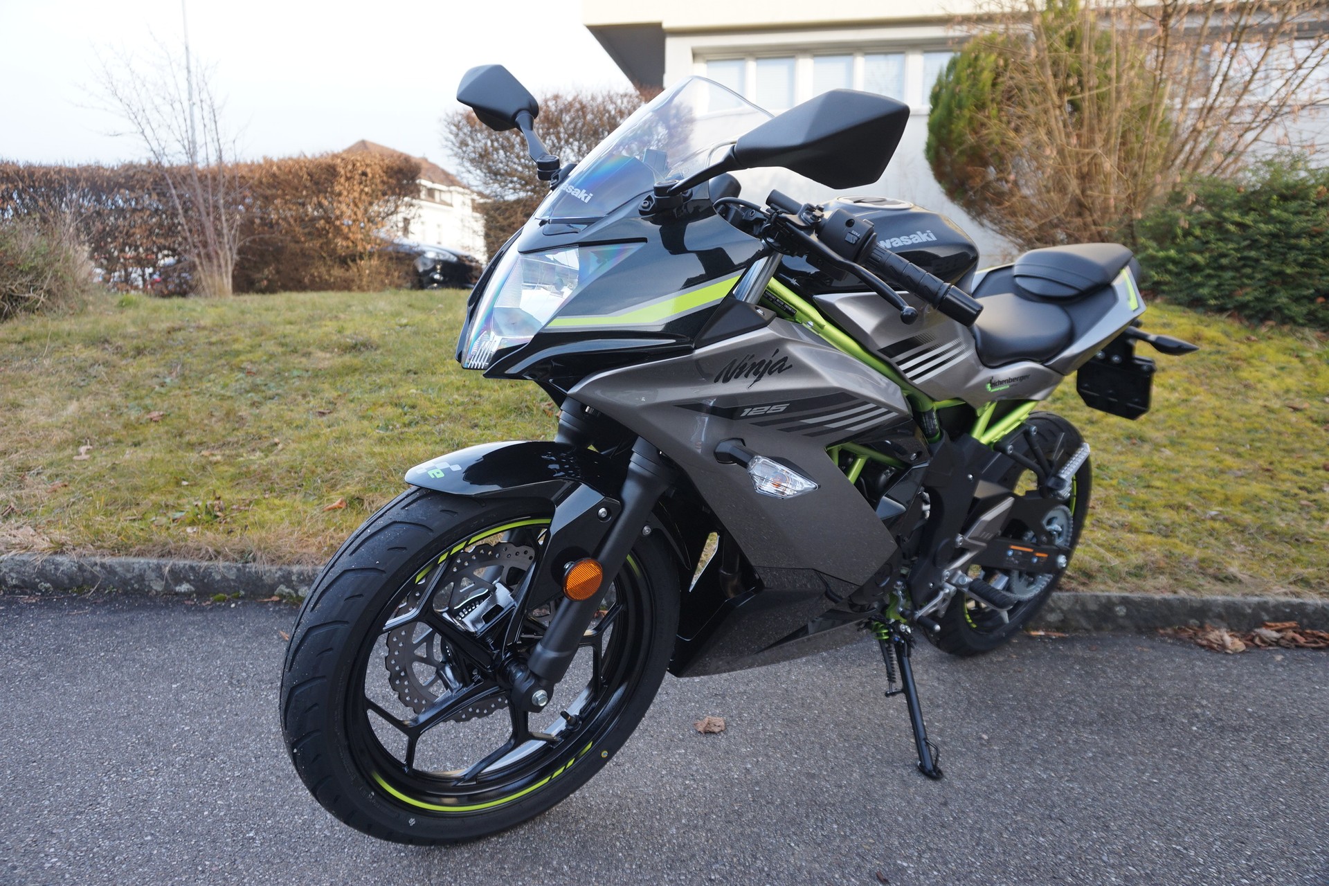 KAWASAKI Ninja 125 ABS MY26-image-0