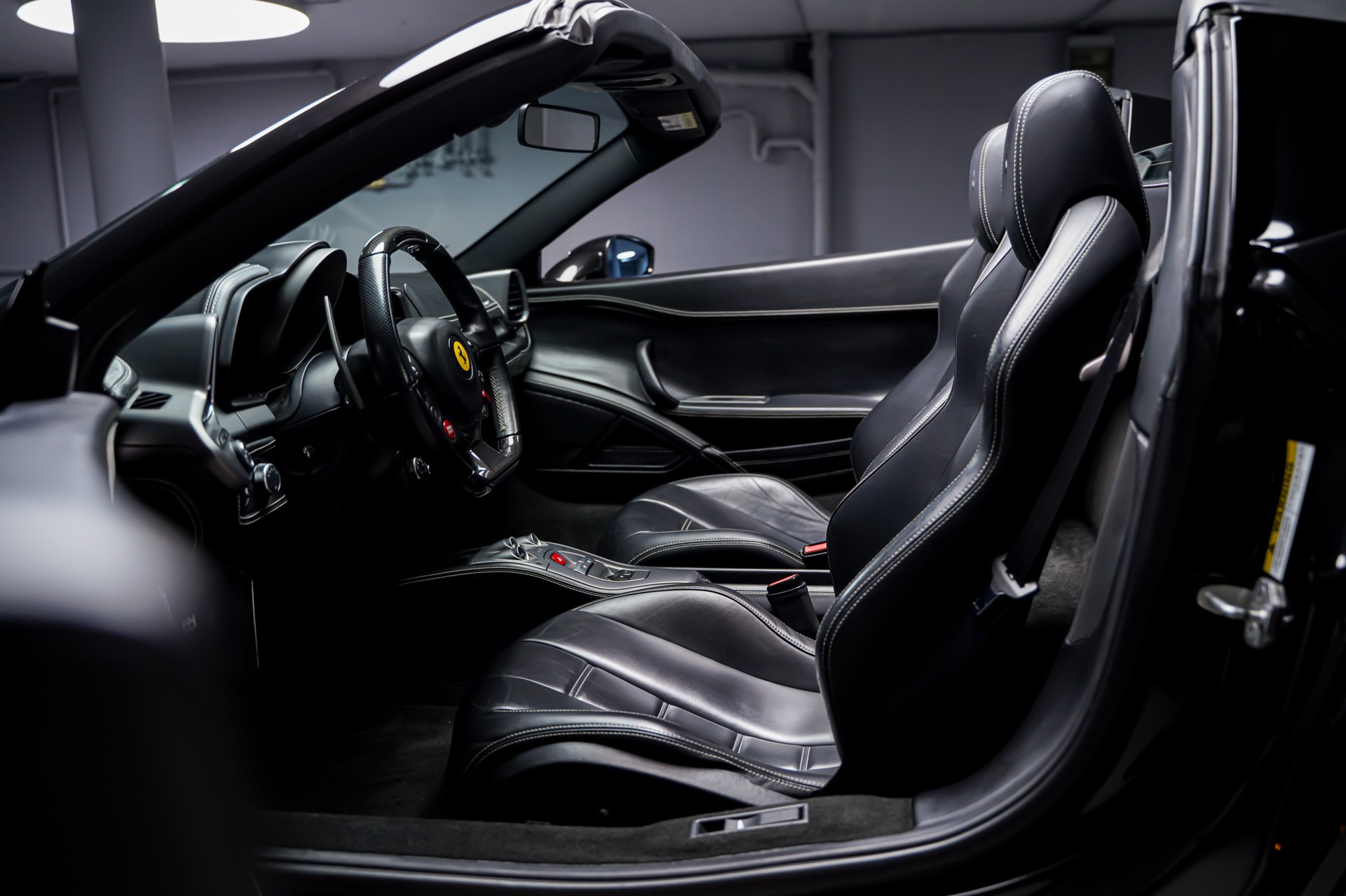 FERRARI 458 Spider Italia 4.5 V8-image-17