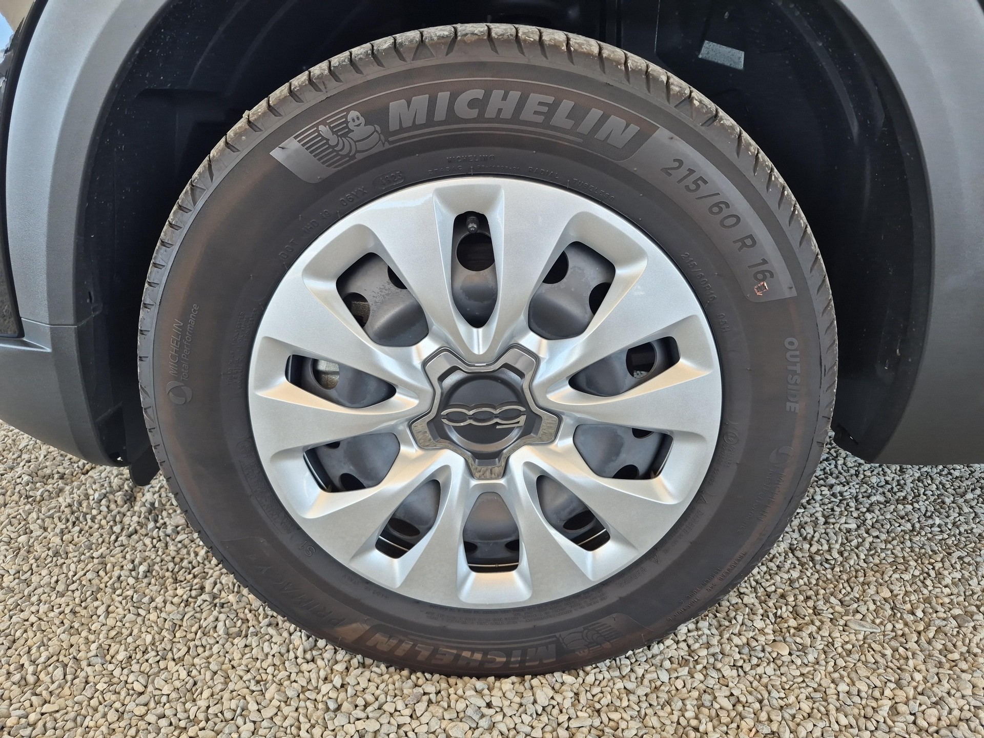 FIAT 500 X 1.5 Hybrid-image-17