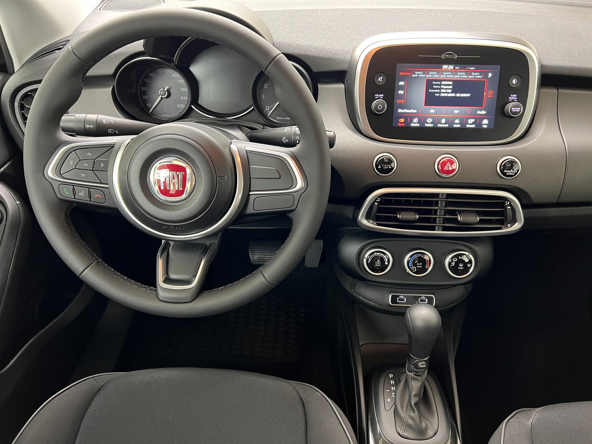 FIAT 500 X 1.5 Hybrid Dolcevita / Jetzt mit attraktivem 1.99% Leasing-image-10