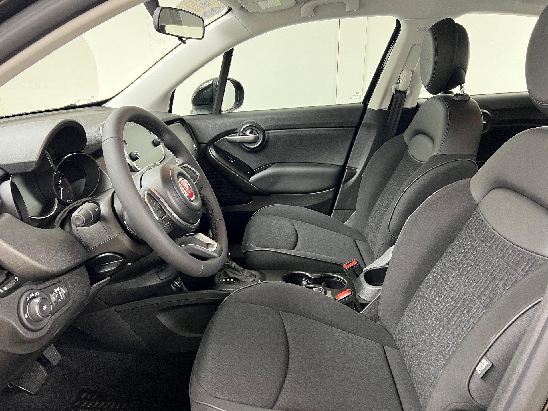 FIAT 500 X 1.5 Hybrid Dolcevita / Jetzt mit attraktivem 1.99% Leasing-image-6