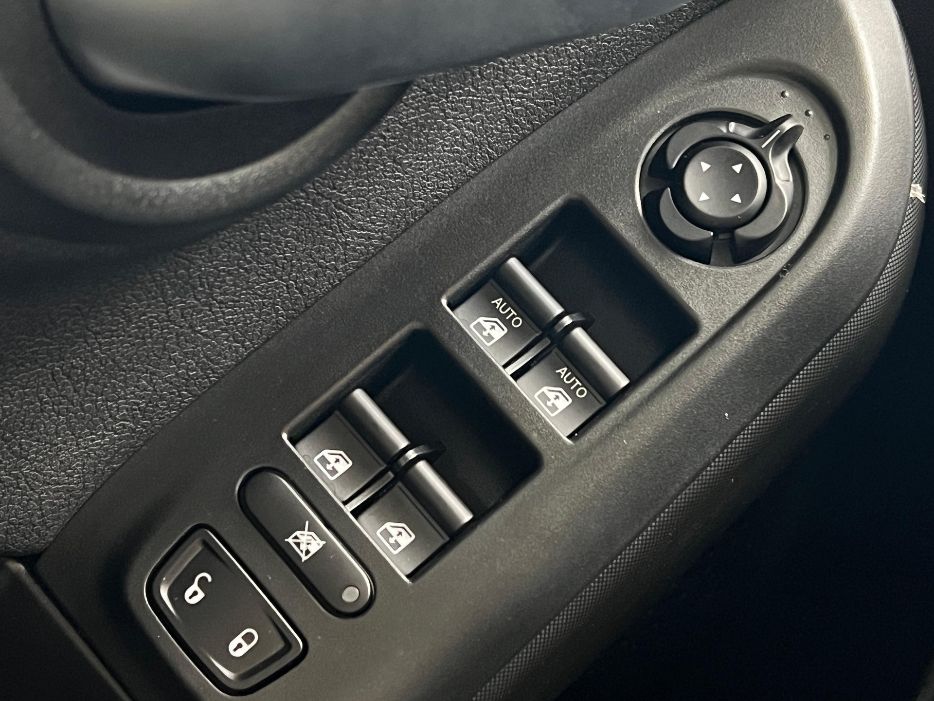 FIAT 500 X 1.5 Hybrid Dolcevita / Jetzt mit attraktivem 1.99% Leasing-image-16