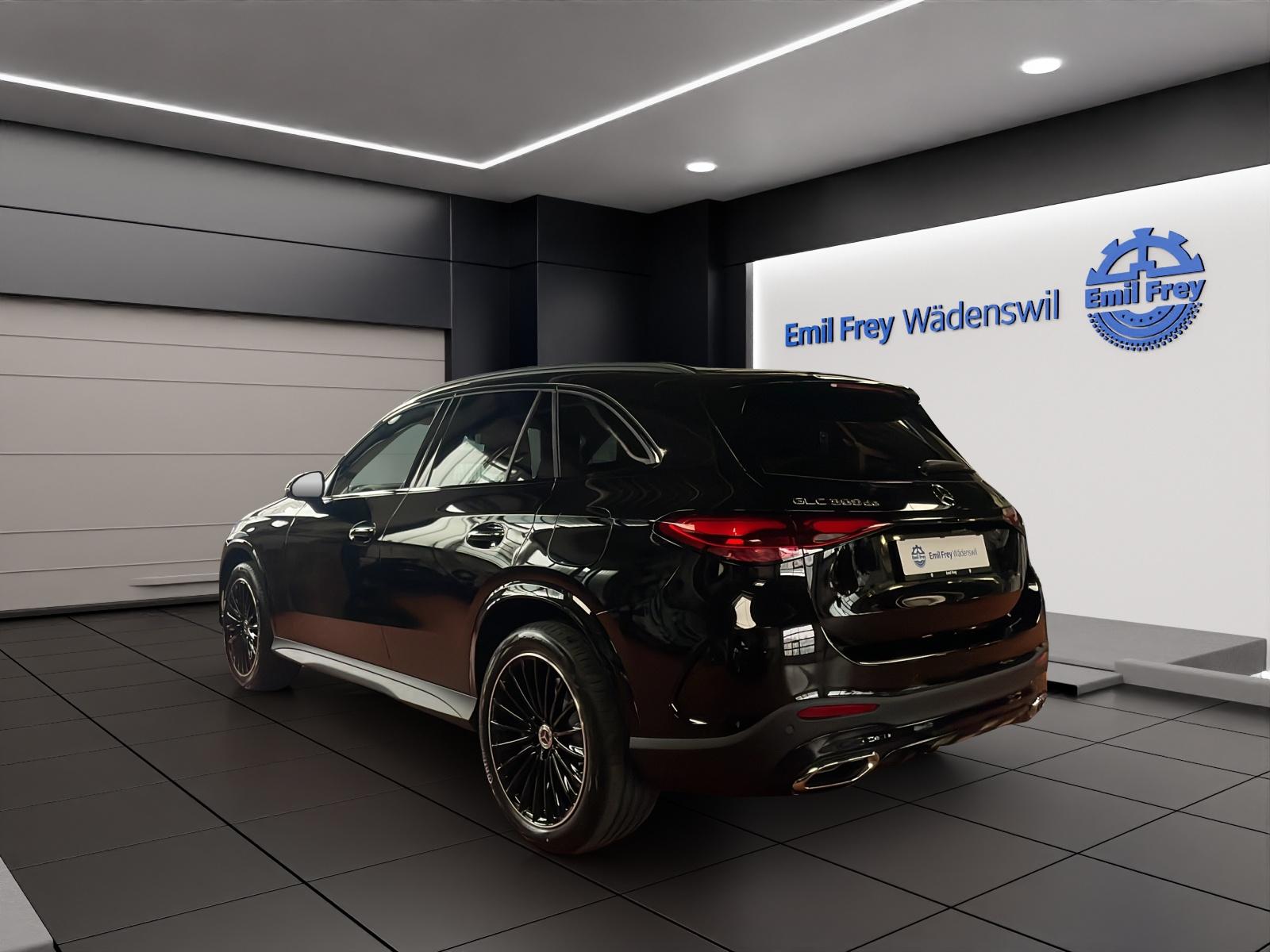 MERCEDES-BENZ GLC 300 de 4MATIC EQ Star AMG Line-showroom-element-2