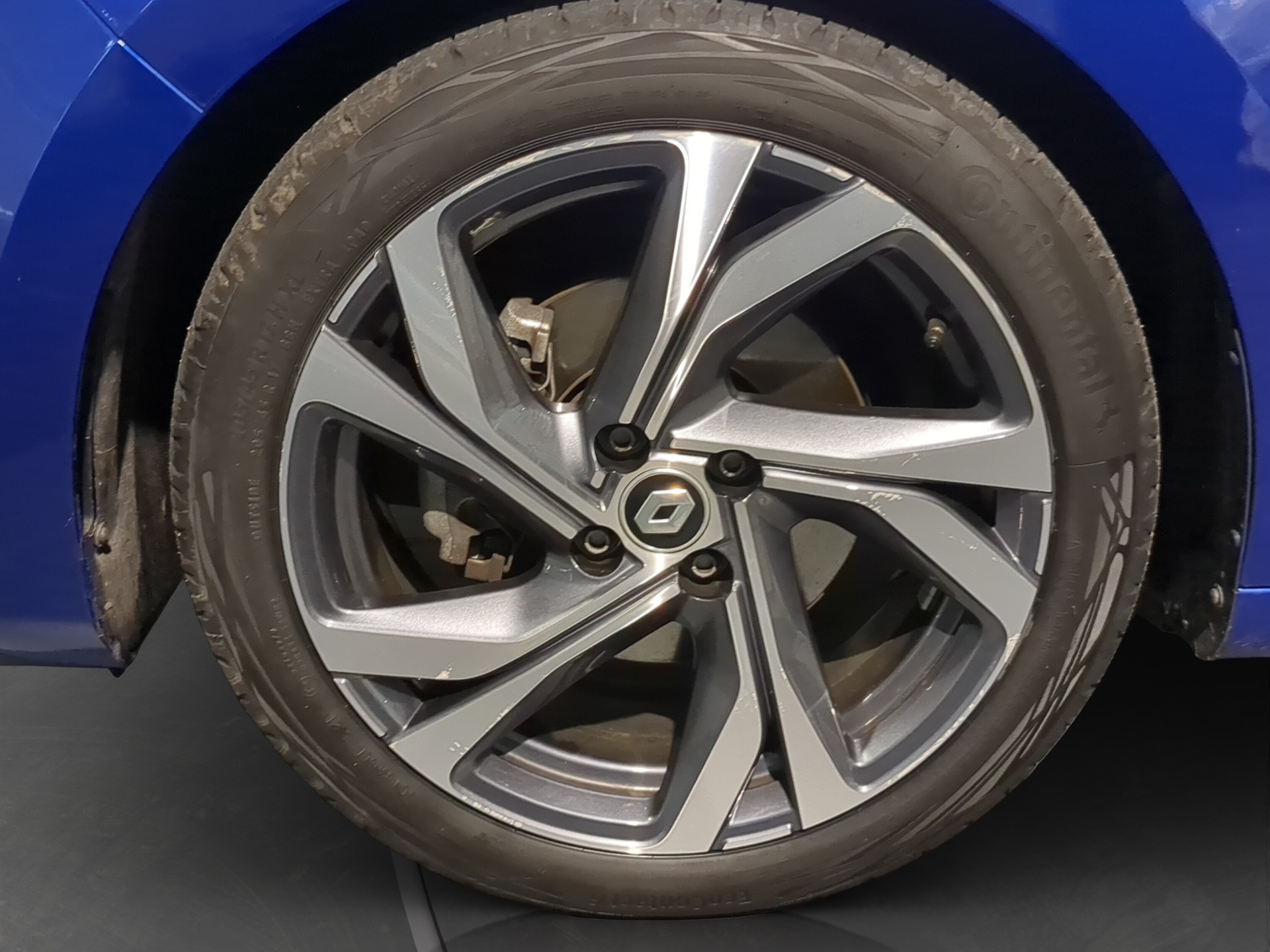 RENAULT Clio 1.6 E-Tech RS Line-image-23