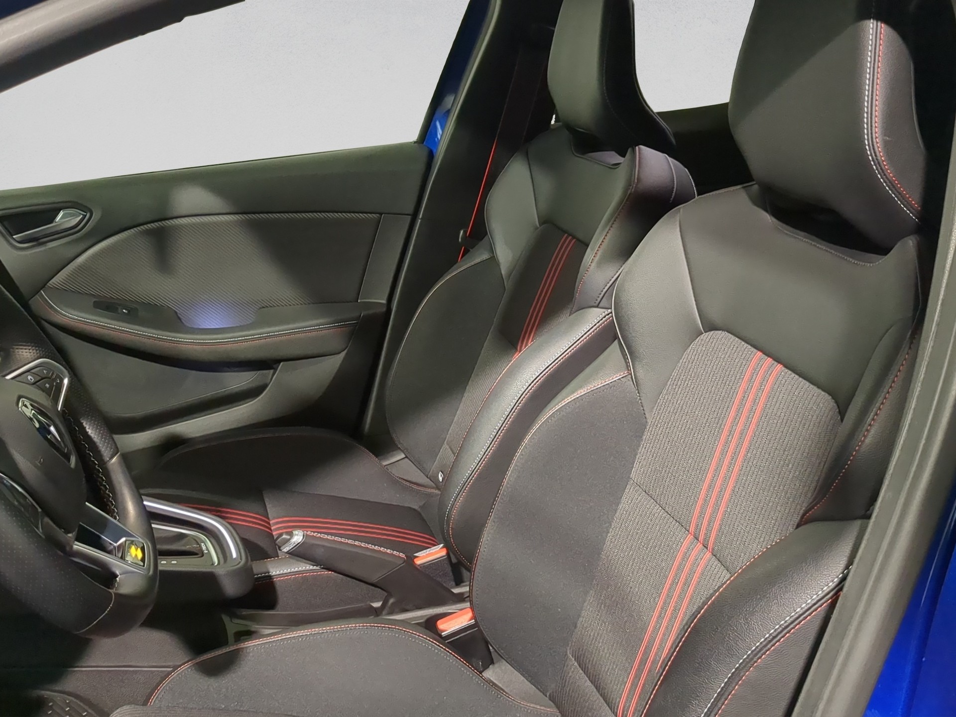 RENAULT Clio 1.6 E-Tech RS Line-image-8