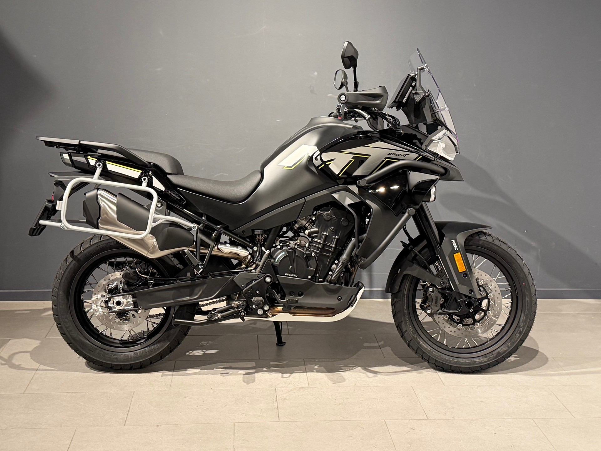CF MOTO 800 MT Explore